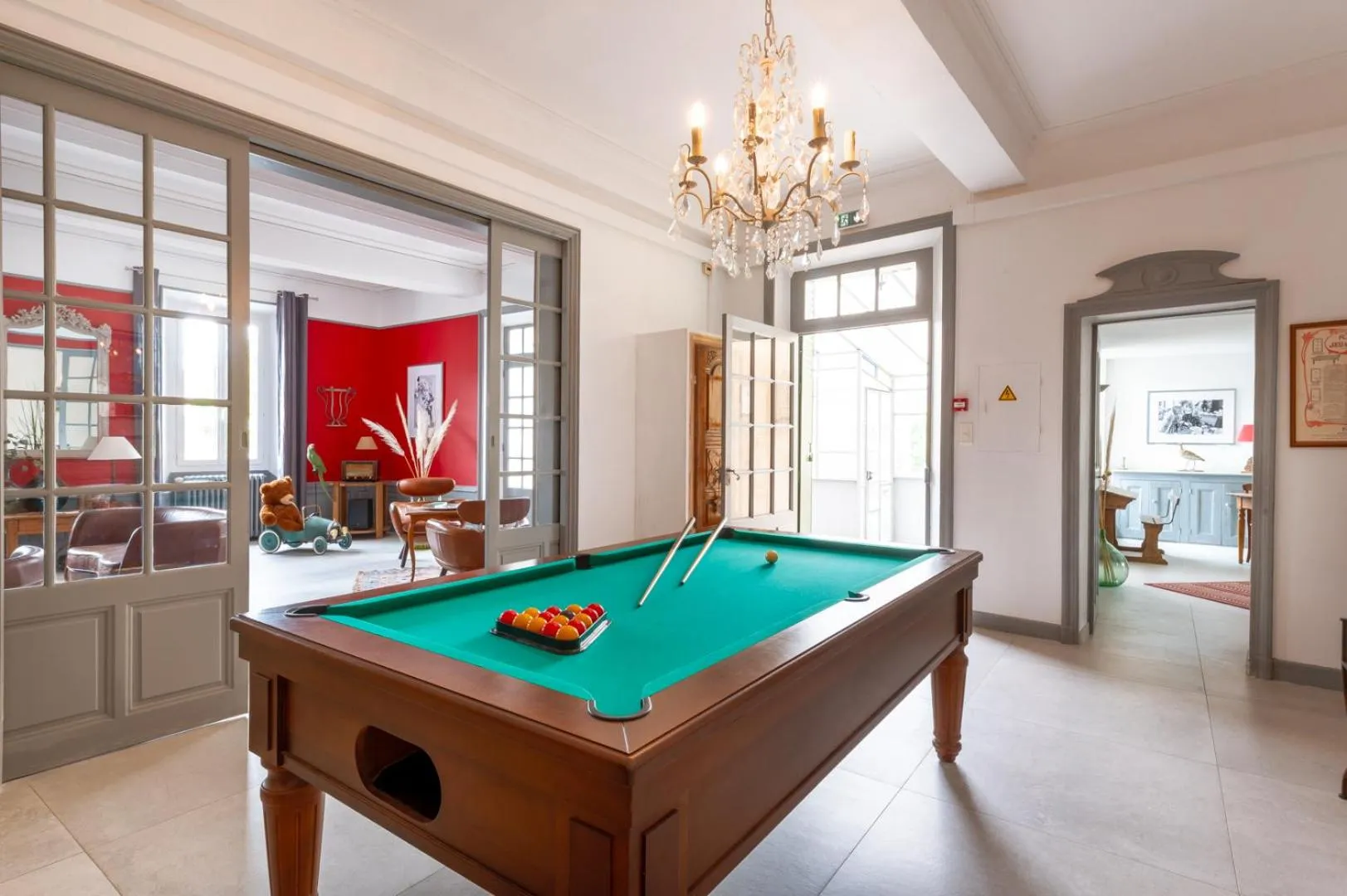 Billiard in Hôtel & SPA Ventoux Provence "Domaine des Tilleuls"