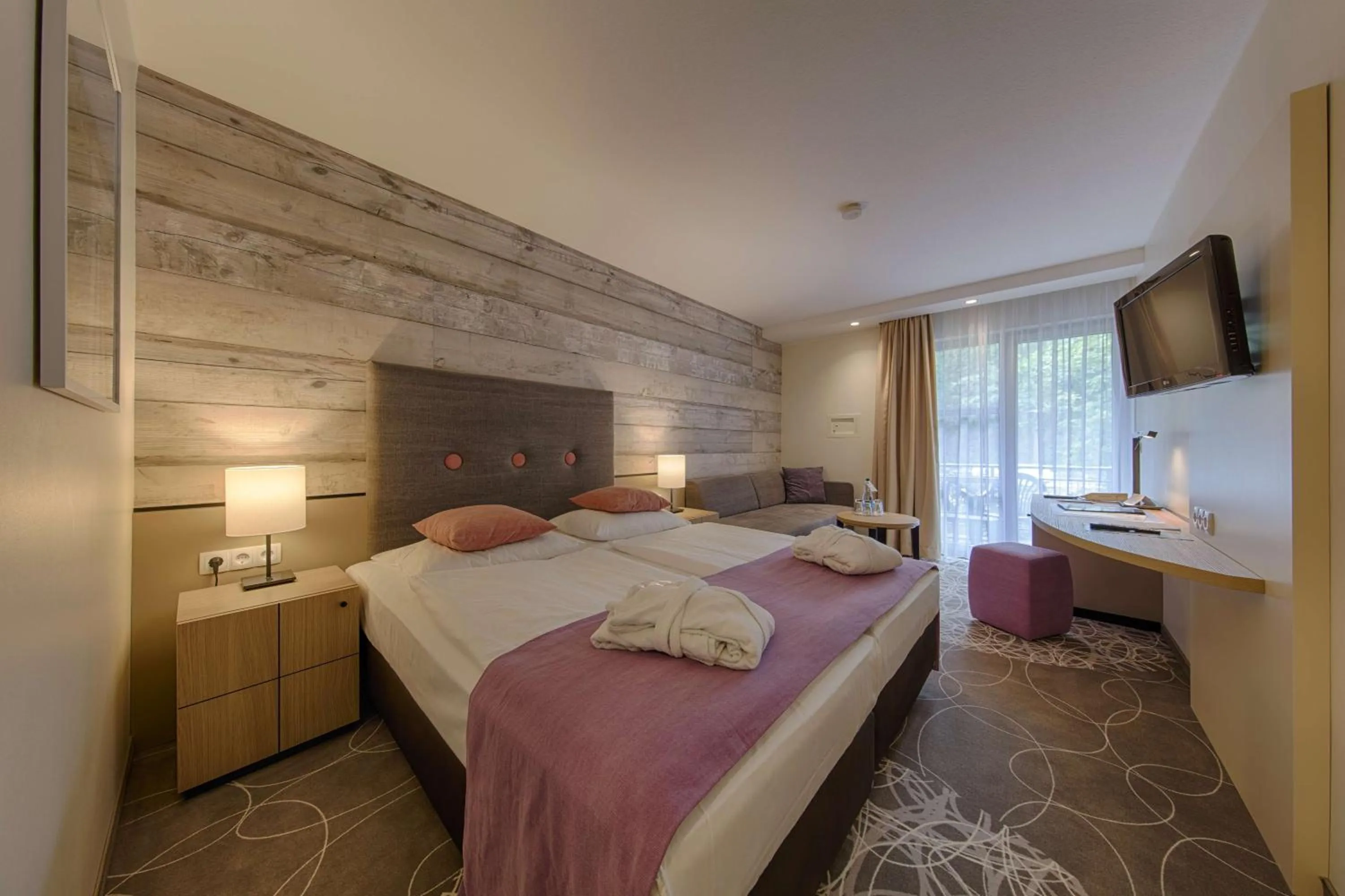 Photo of the whole room, Bed in Aquamaris Strandresidenz Rügen