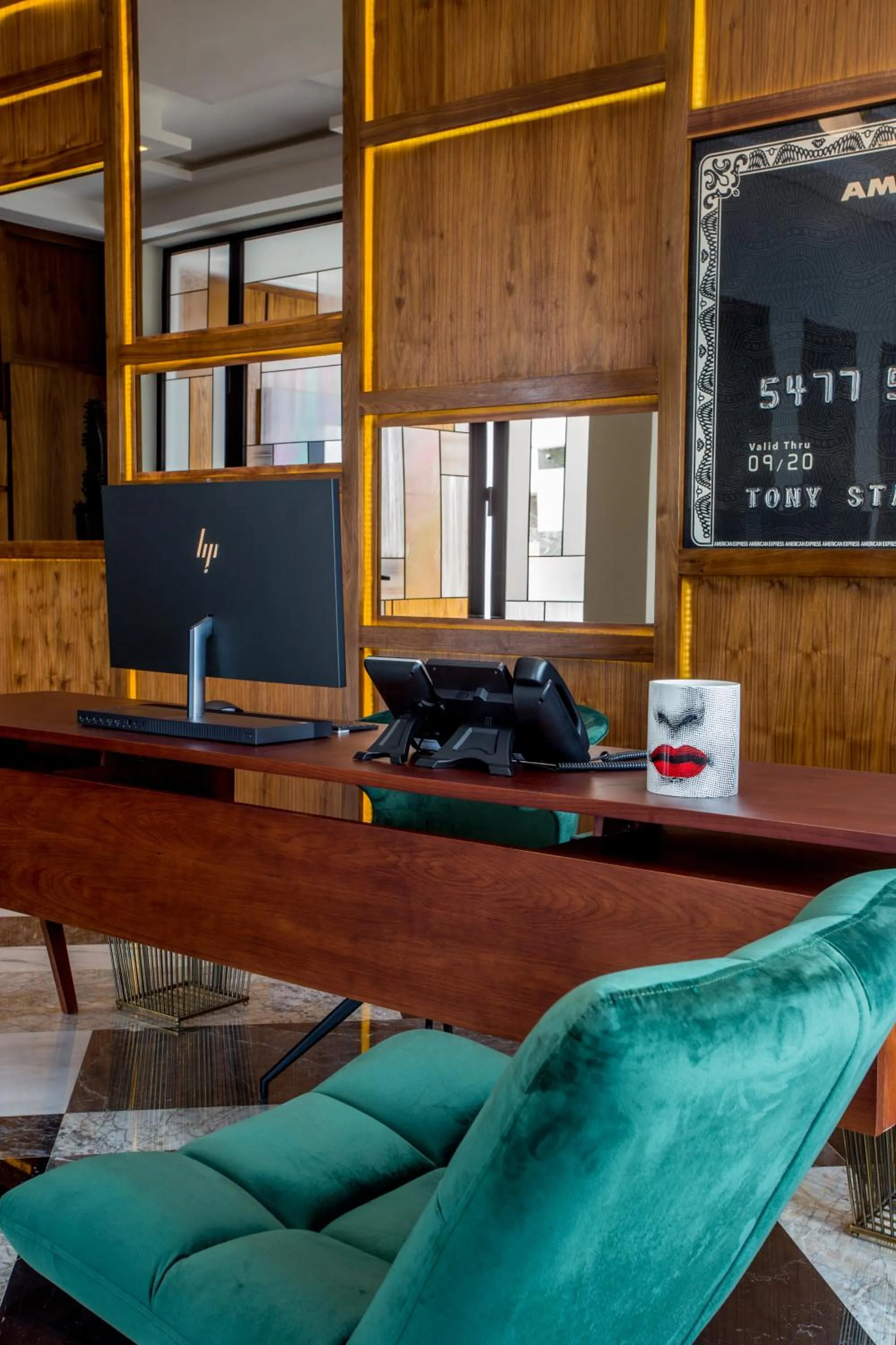 Lobby or reception in Makass Appart Hotel