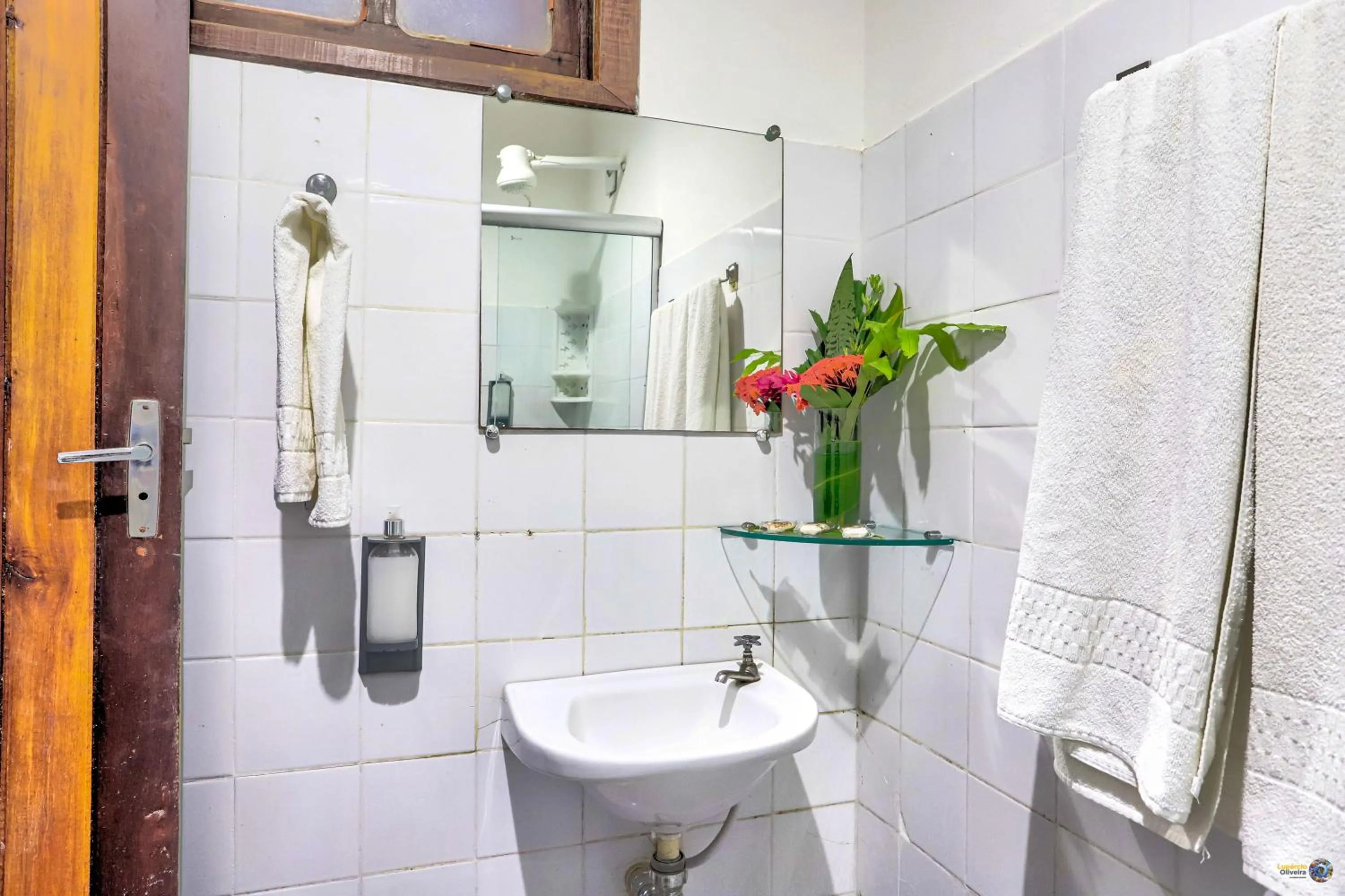 Bathroom in Pousada Terra Mar Way