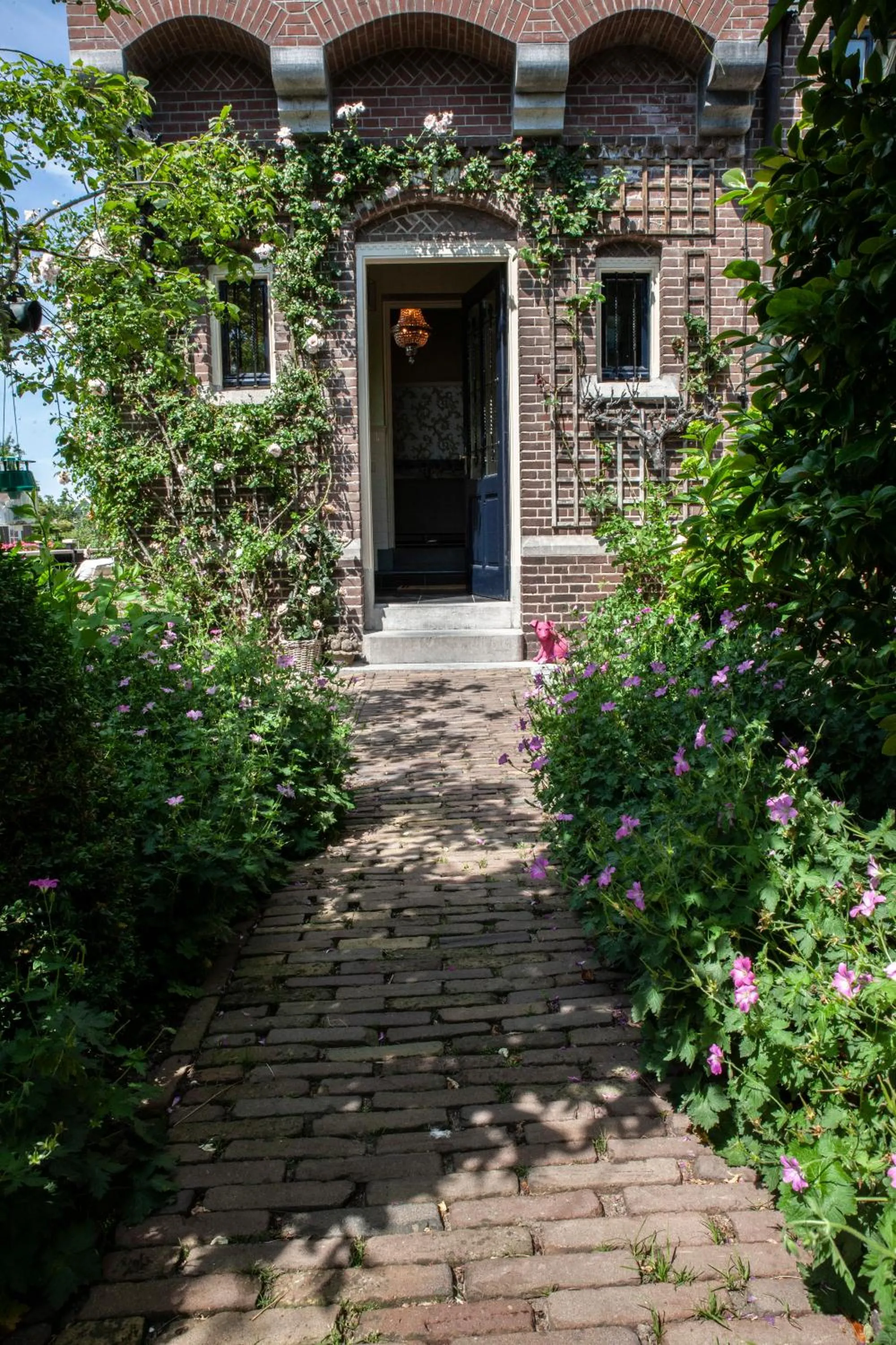 Facade/entrance in Oude Postkantoor de Rijp