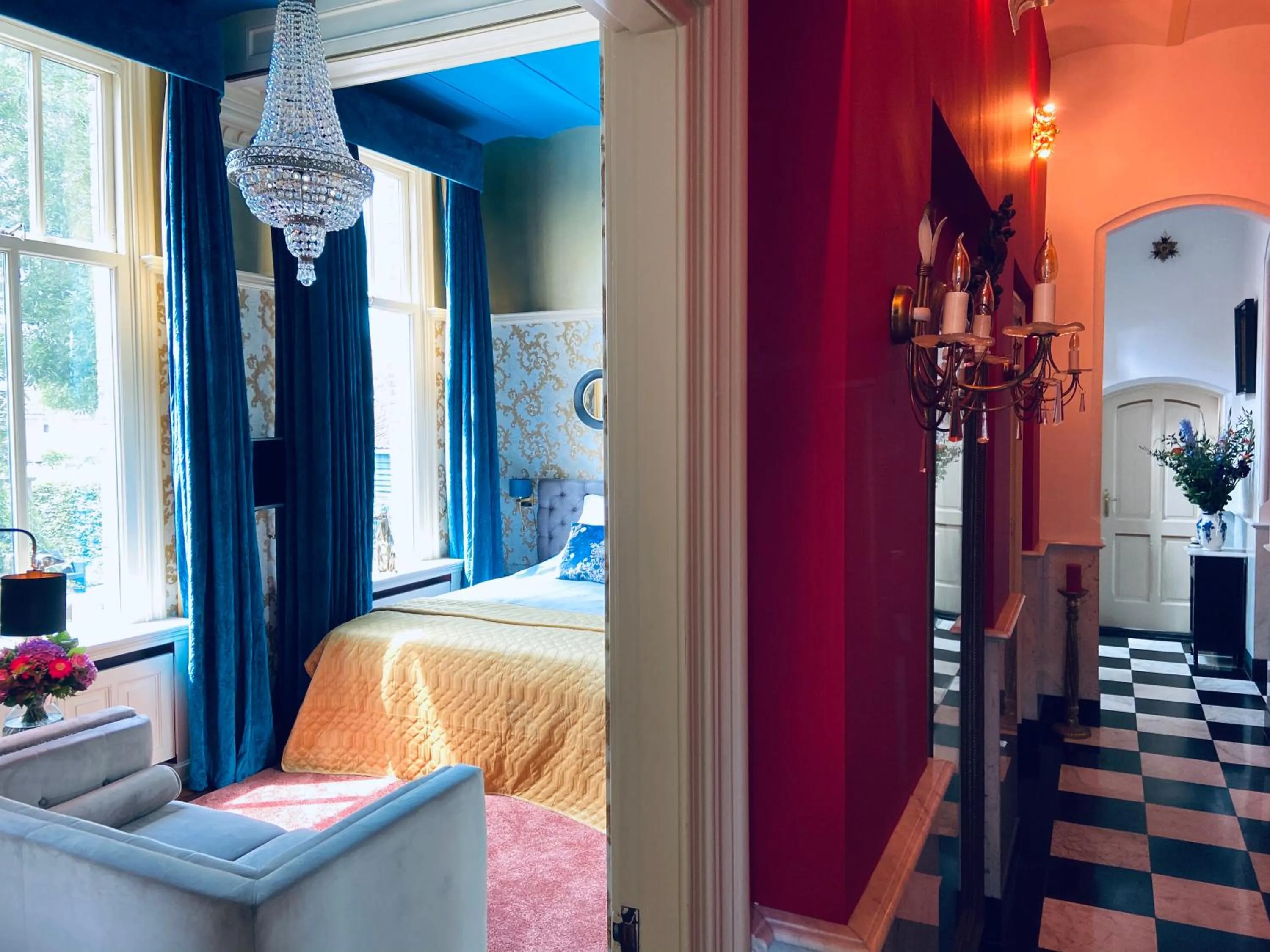 Bed in Oude Postkantoor de Rijp