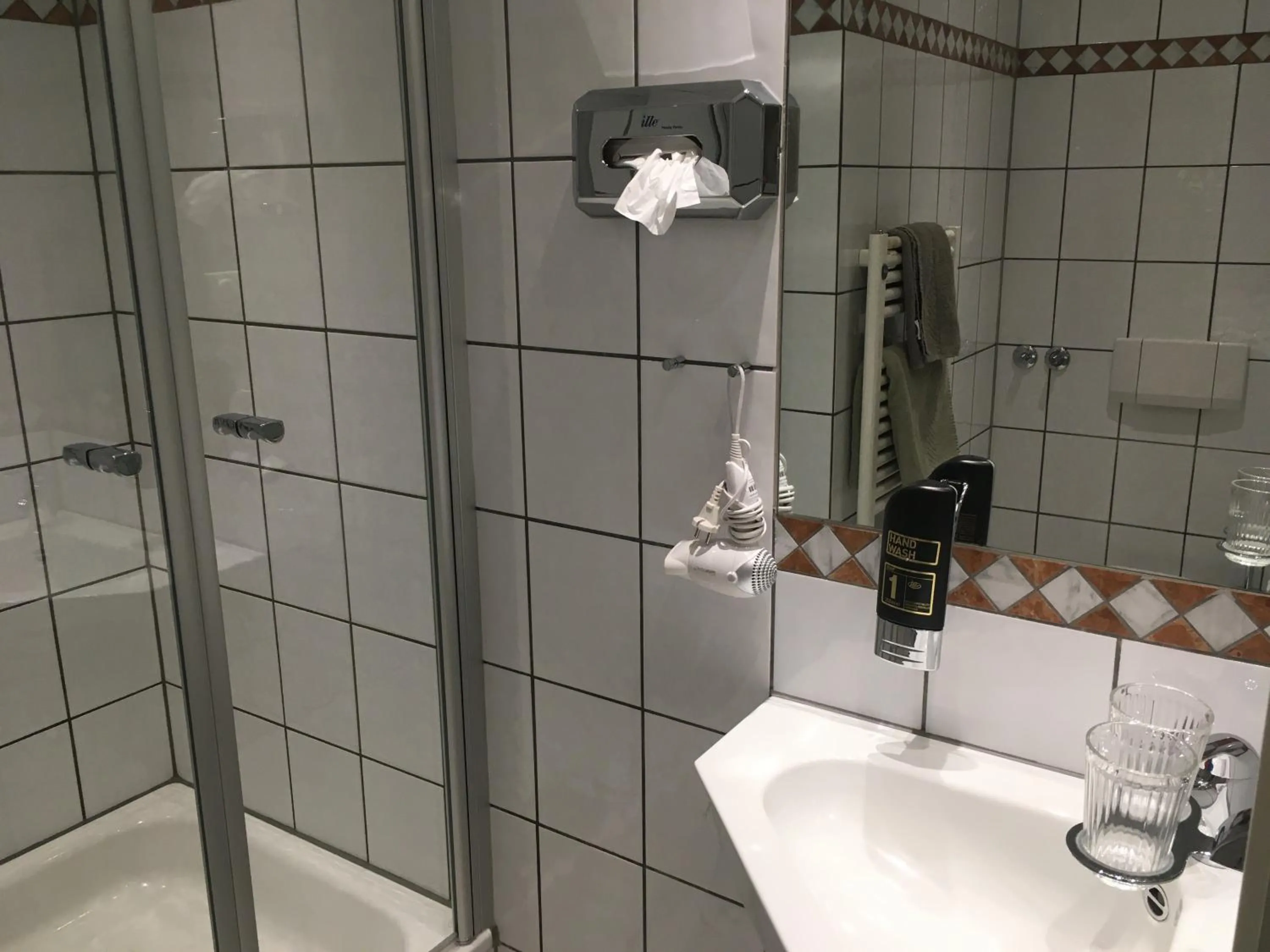 Photo of the whole room in Gästehaus Alte Schule