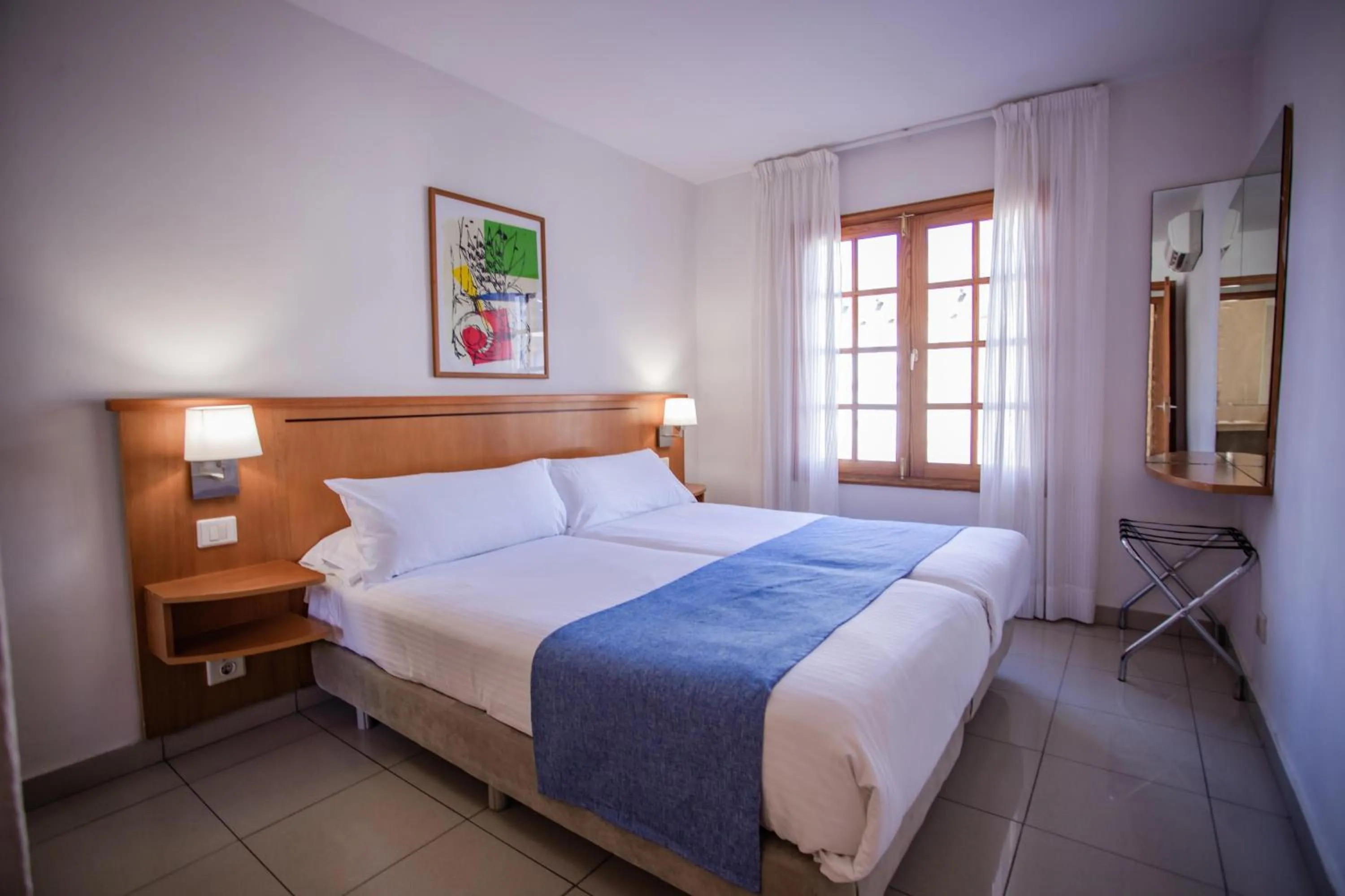 Photo of the whole room, Bed in Caybeach Princess