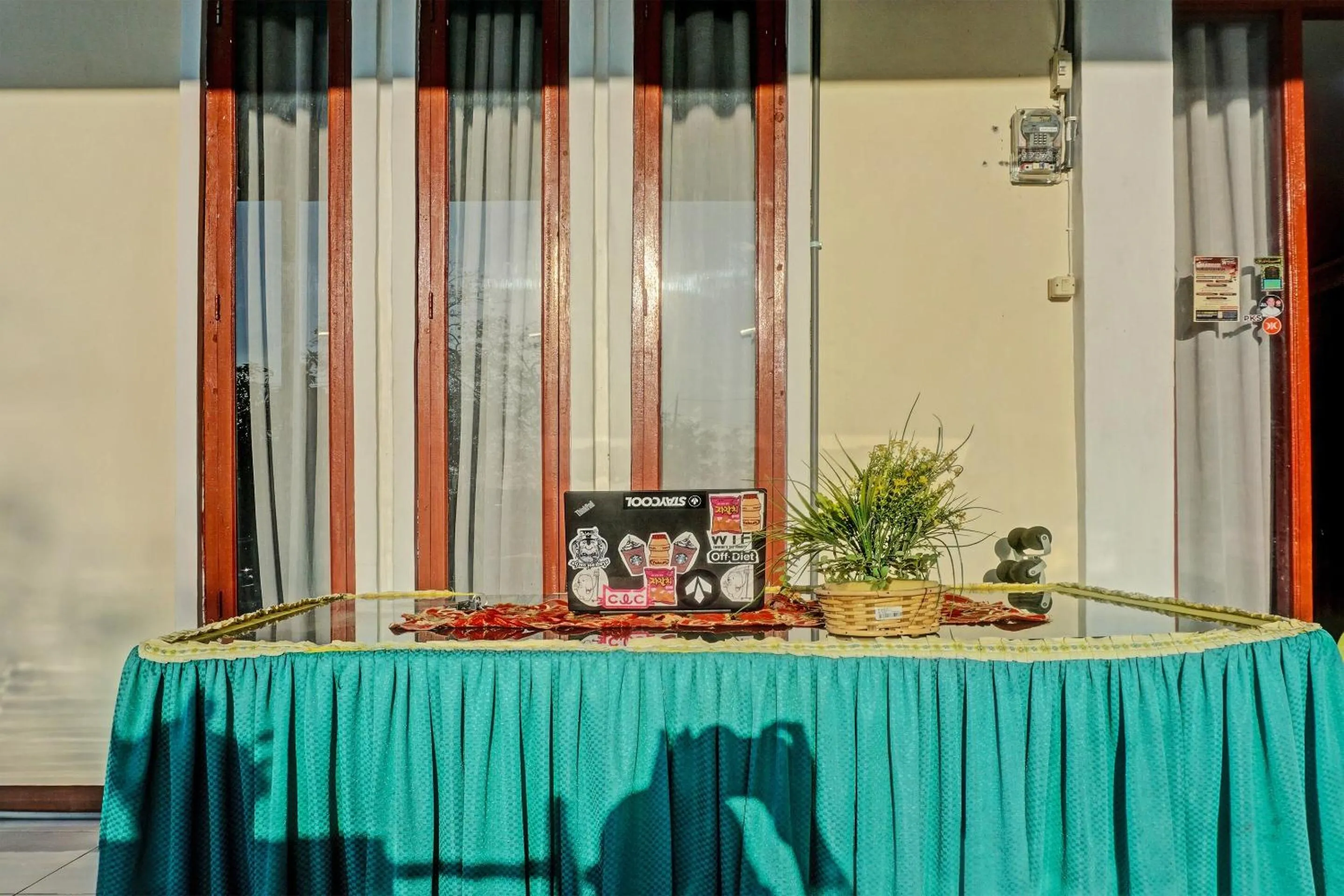 Lobby or reception in Collection O 91488 Hotel Lingkarsut Jeneponto Near Patung kuda, Jeneponto