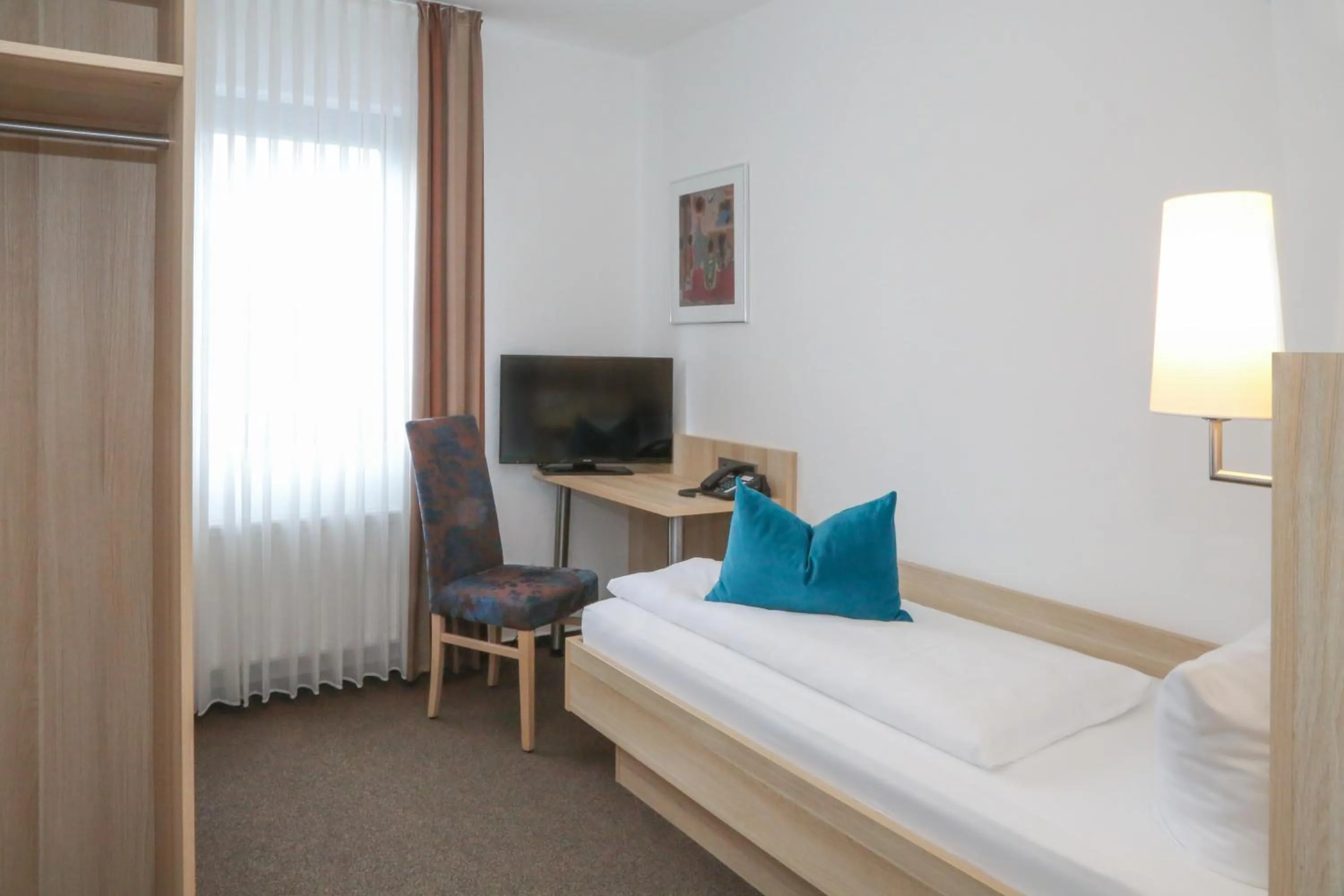 Photo of the whole room, Bed in Hotel am Wasserfall