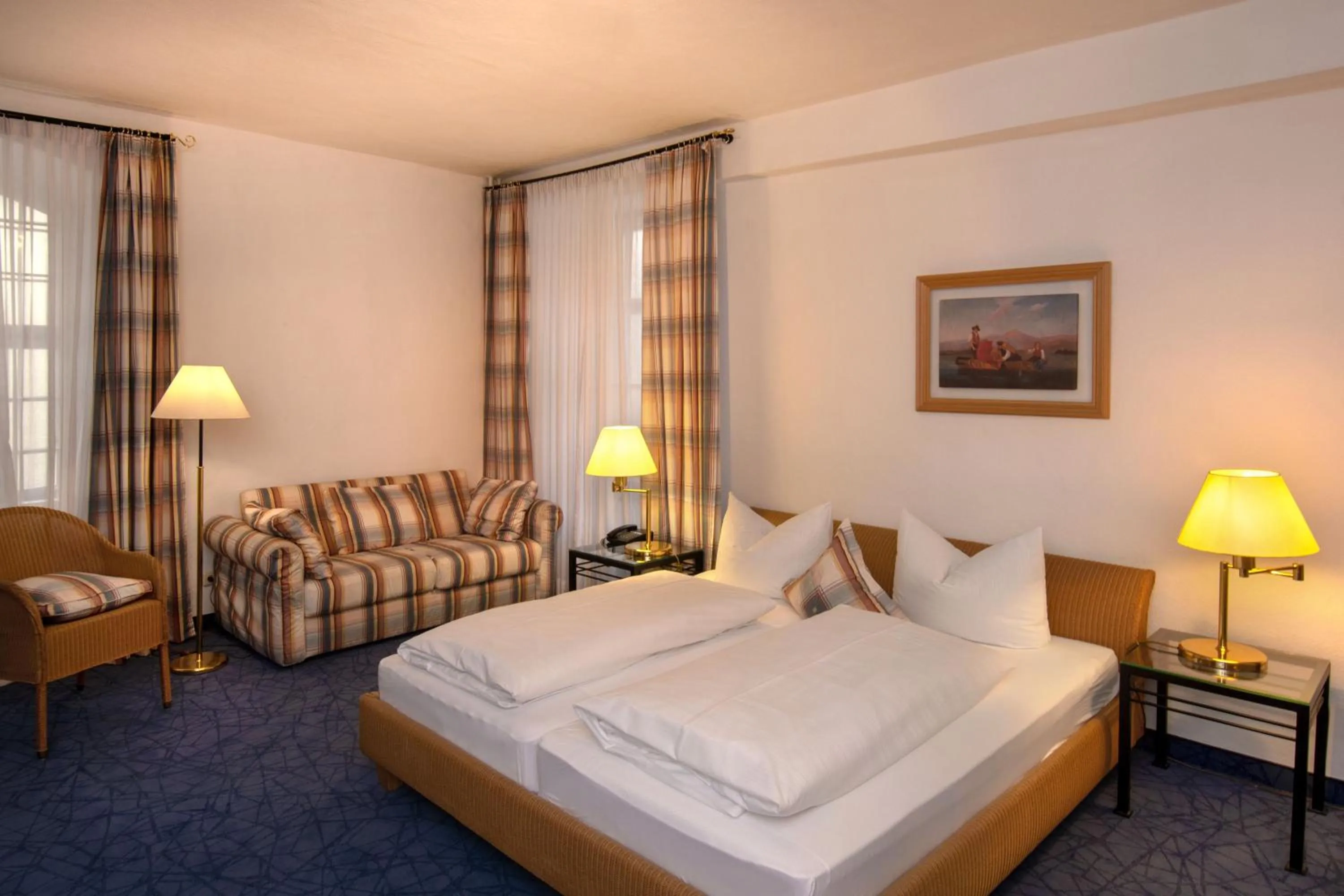 Bed in Posthotel Kolberbräu