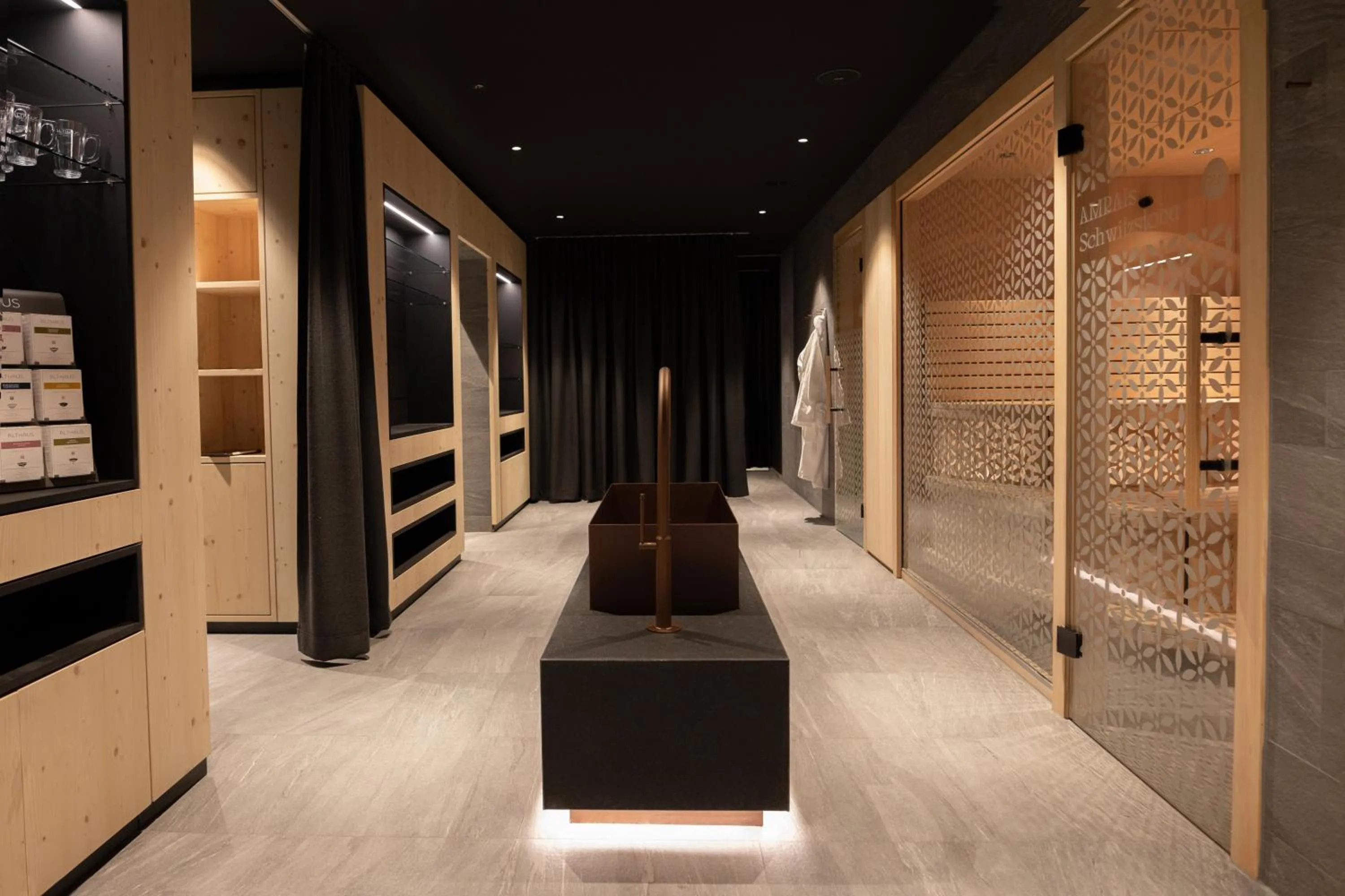 Spa and wellness centre/facilities in Amrai Suites