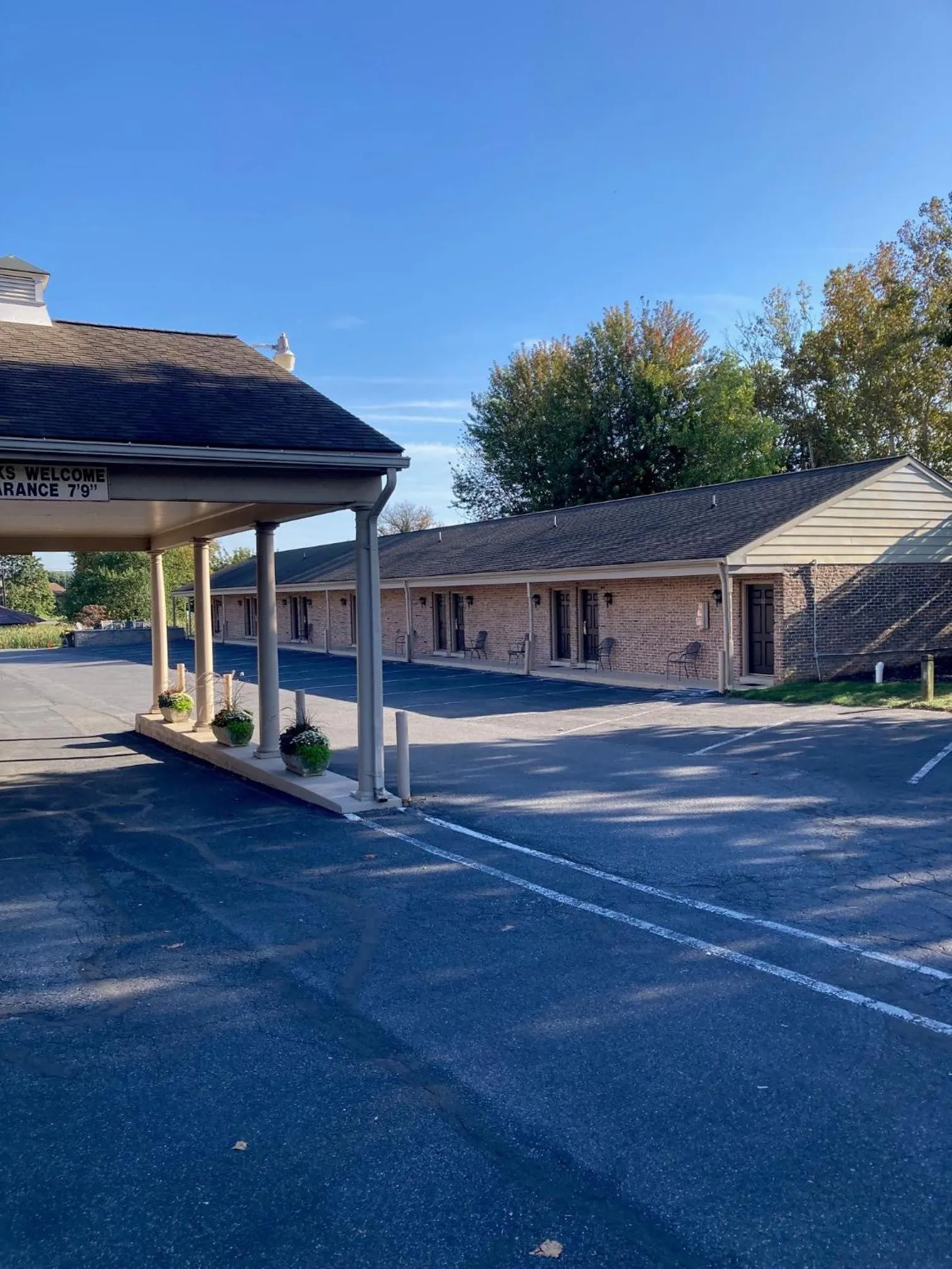 Country Squire Inn and Suites