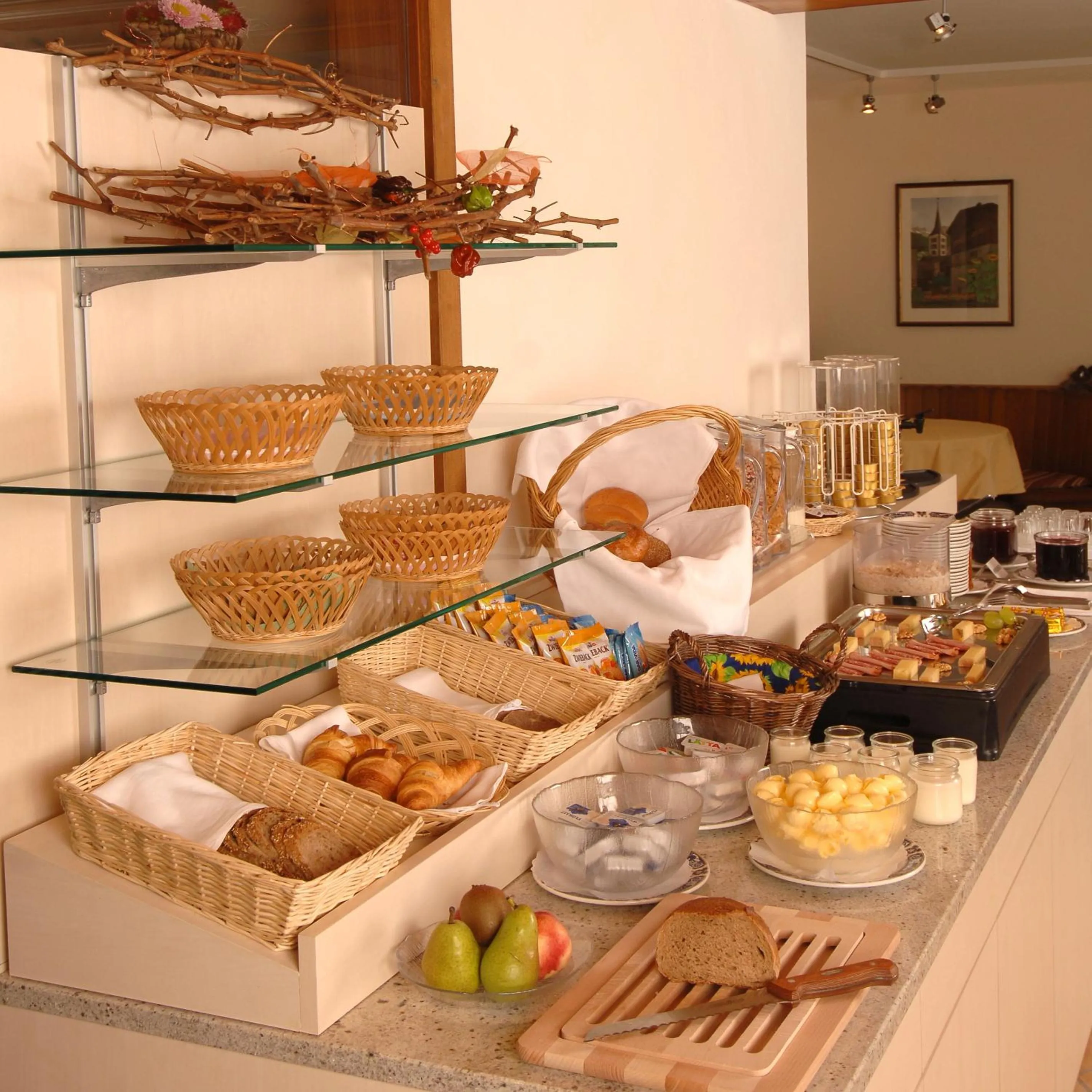 Buffet breakfast in Hotel Viktoria-Leukerbad-Therme