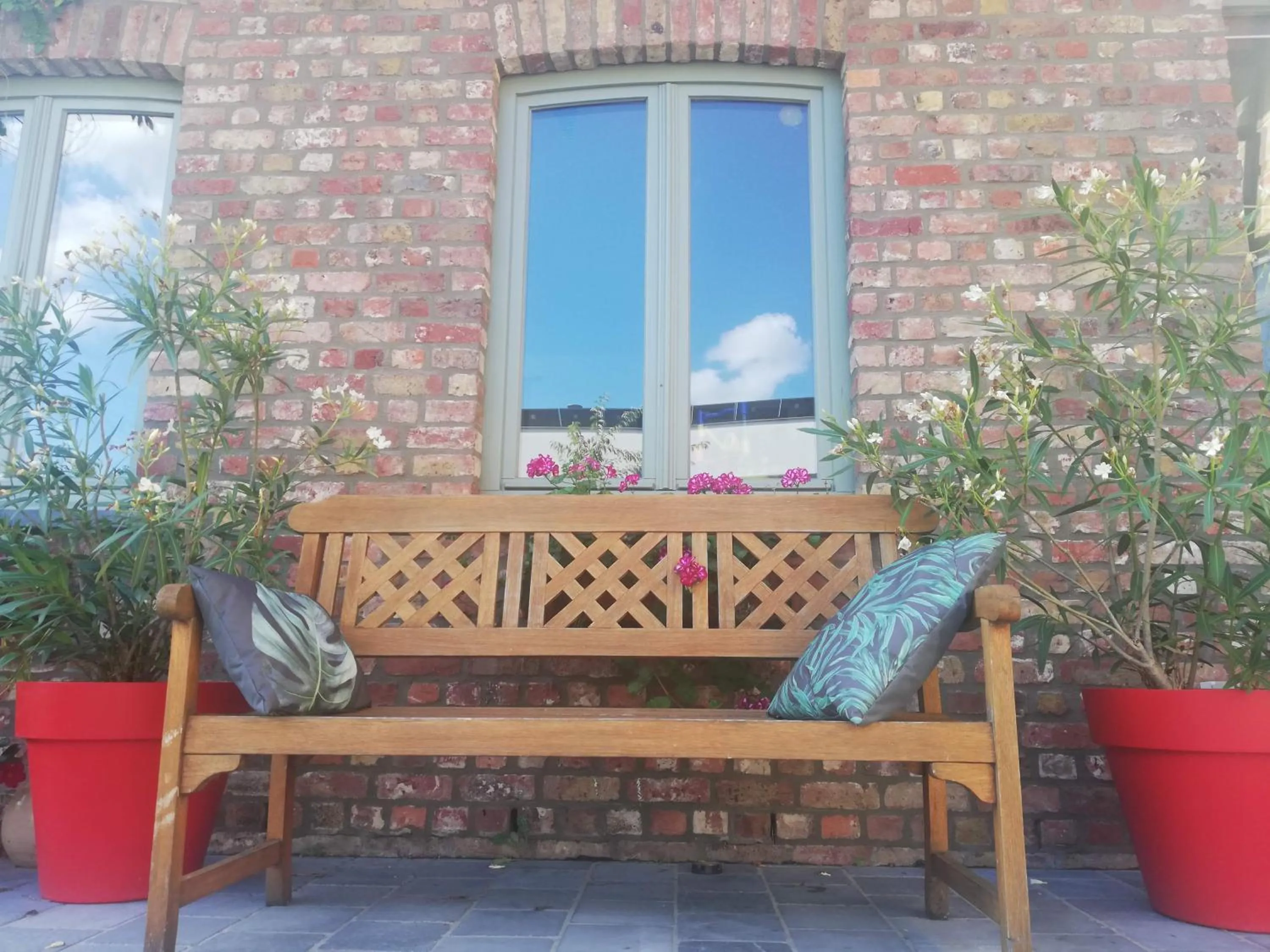 Property building in B&B Lora