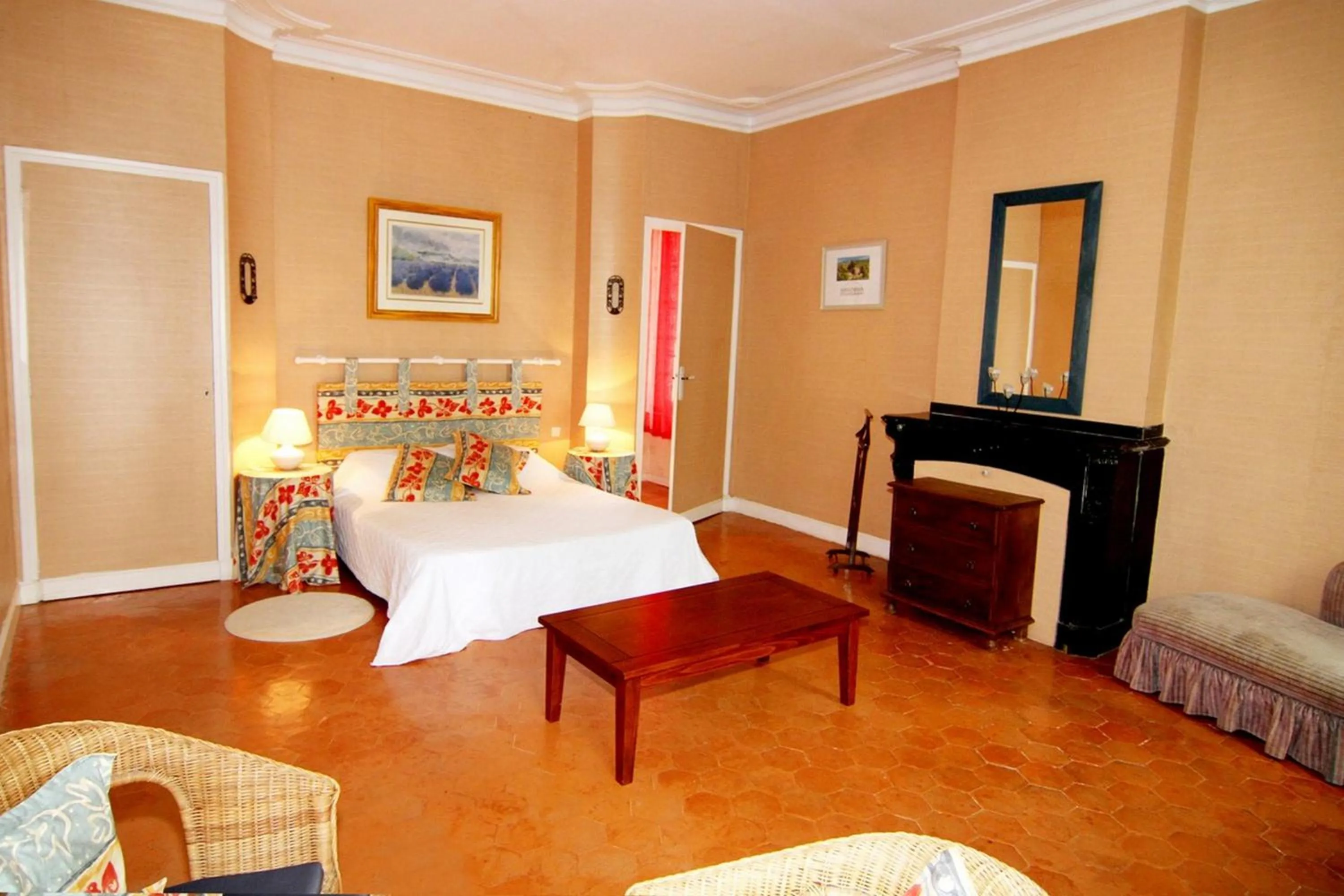 Double Room in Les Volets Bleus