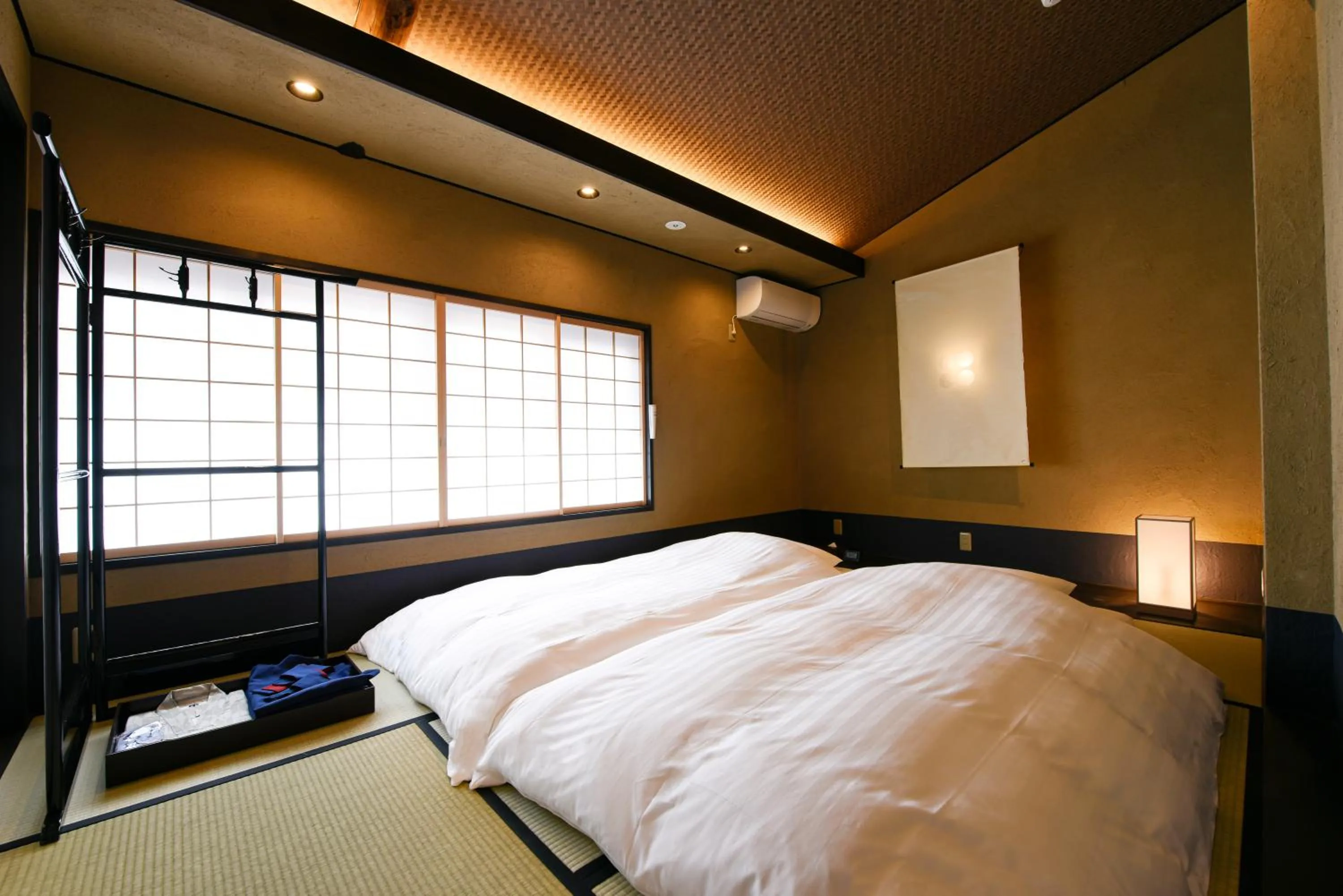 Bed in Rinn Premium Hiun