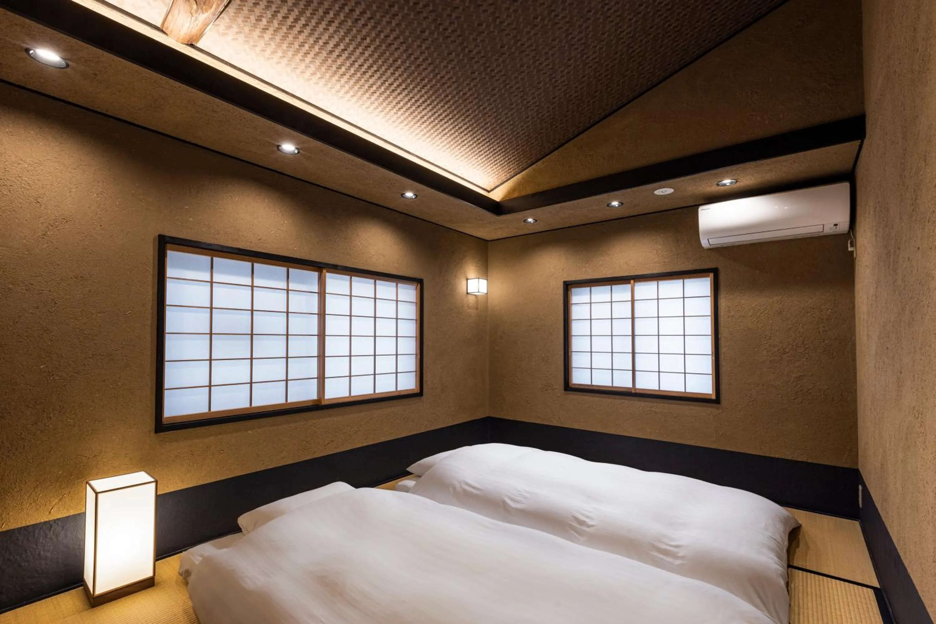 Photo of the whole room, Bed in Rinn Premium Hiun