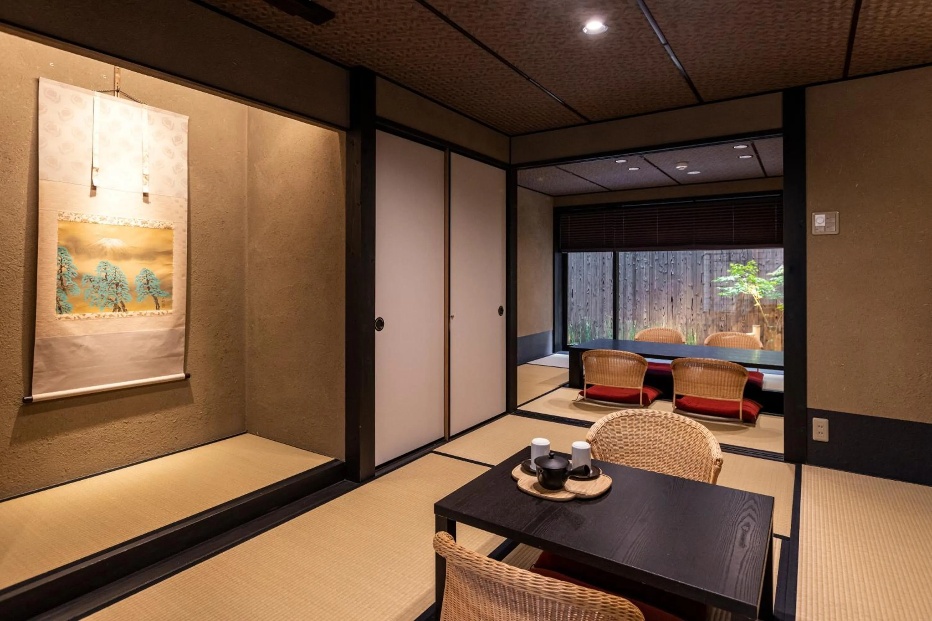 Photo of the whole room in Rinn Premium Hiun