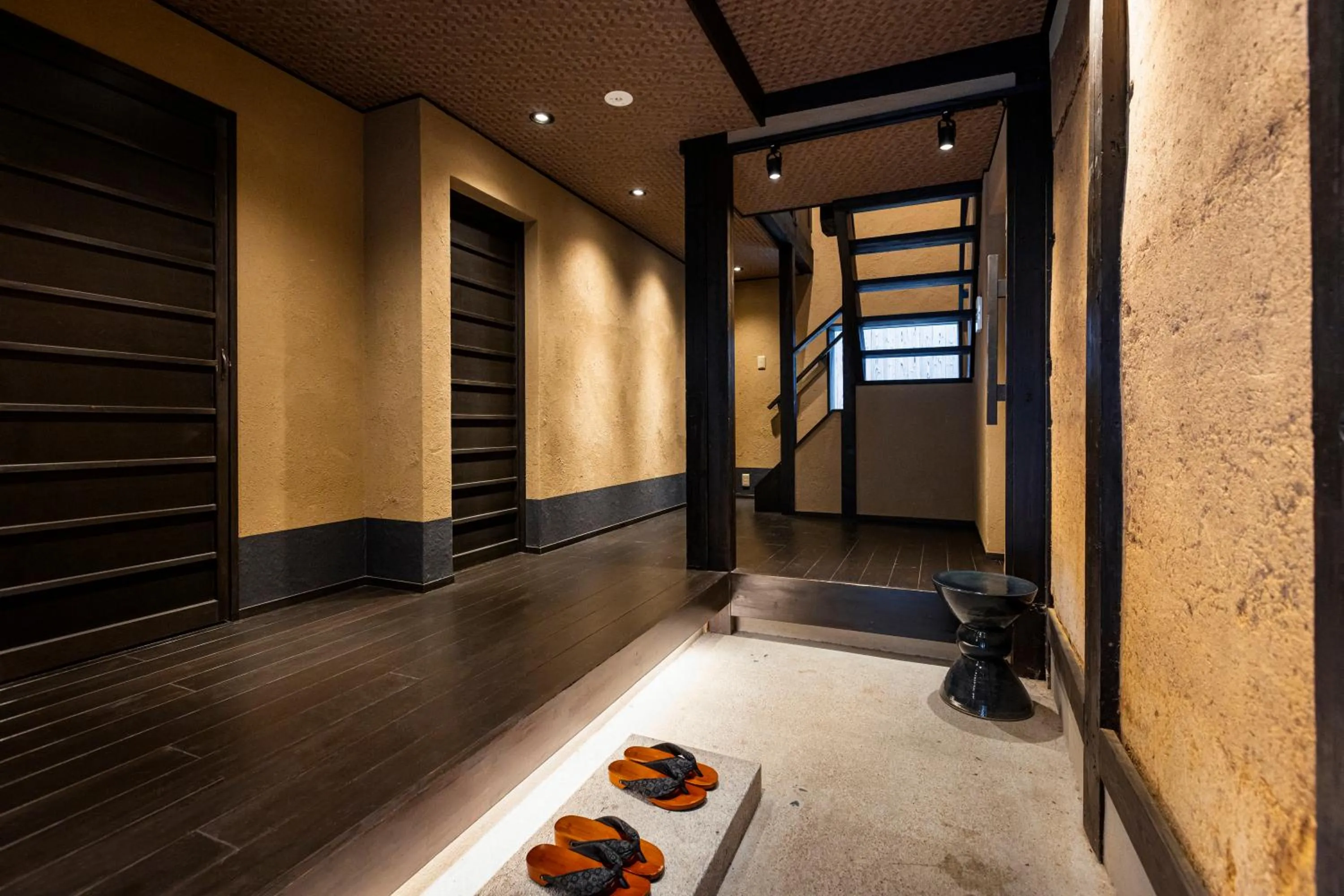 Photo of the whole room in Rinn Premium Hiun