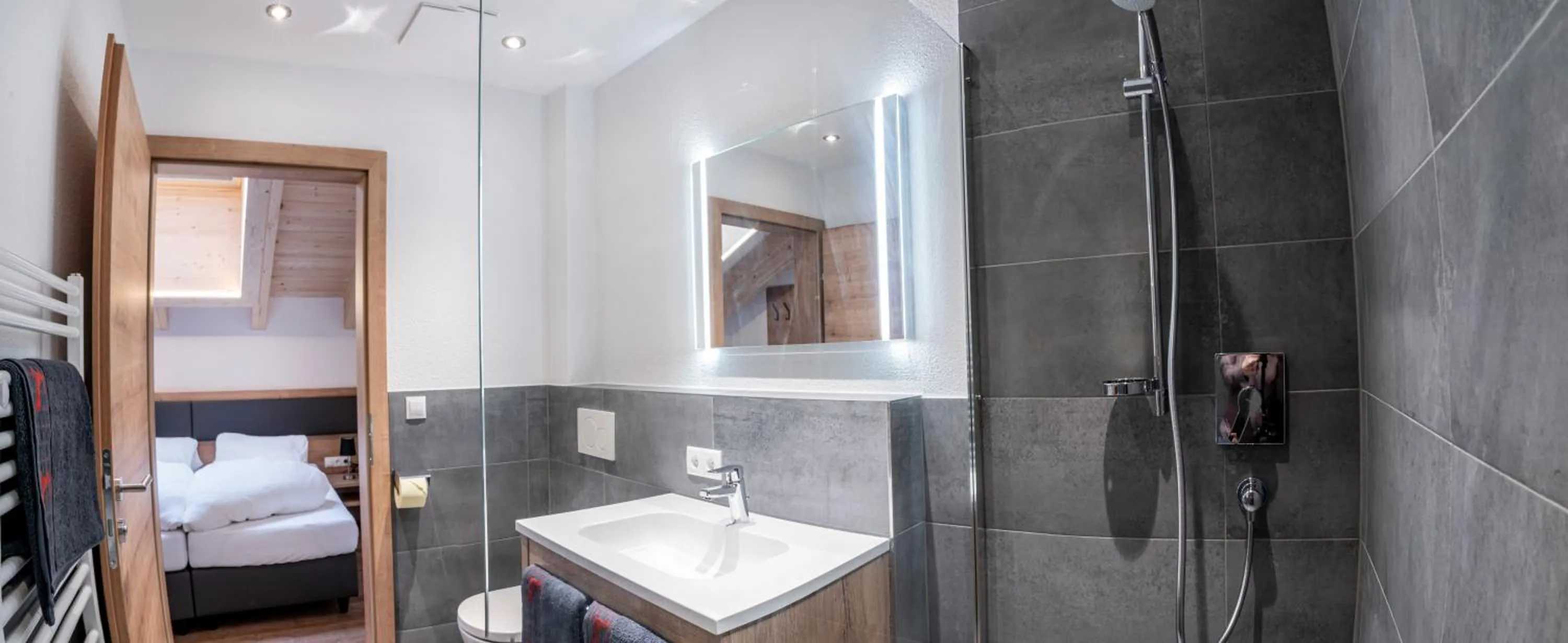 Bathroom, Bed in Bauernhaus Martinus