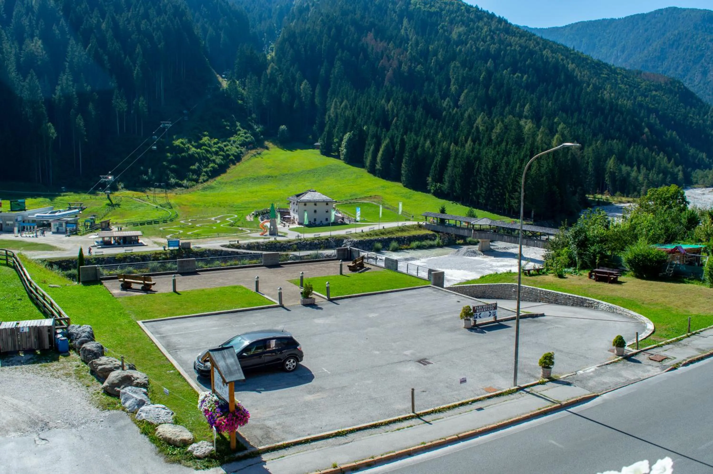 Garden view in Hotel Serena - Tre Cime Views