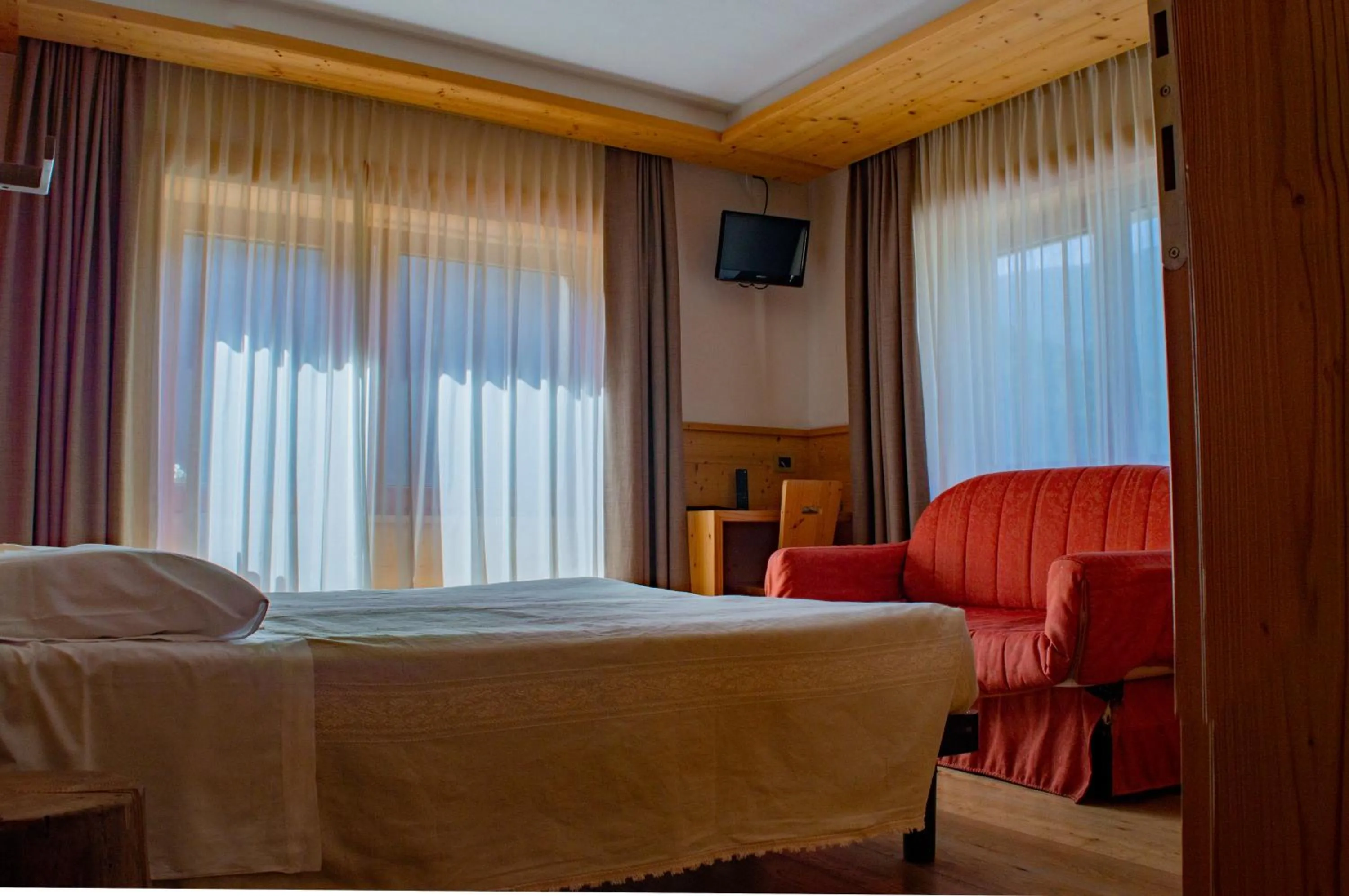 Bed in Hotel Serena - Tre Cime Views