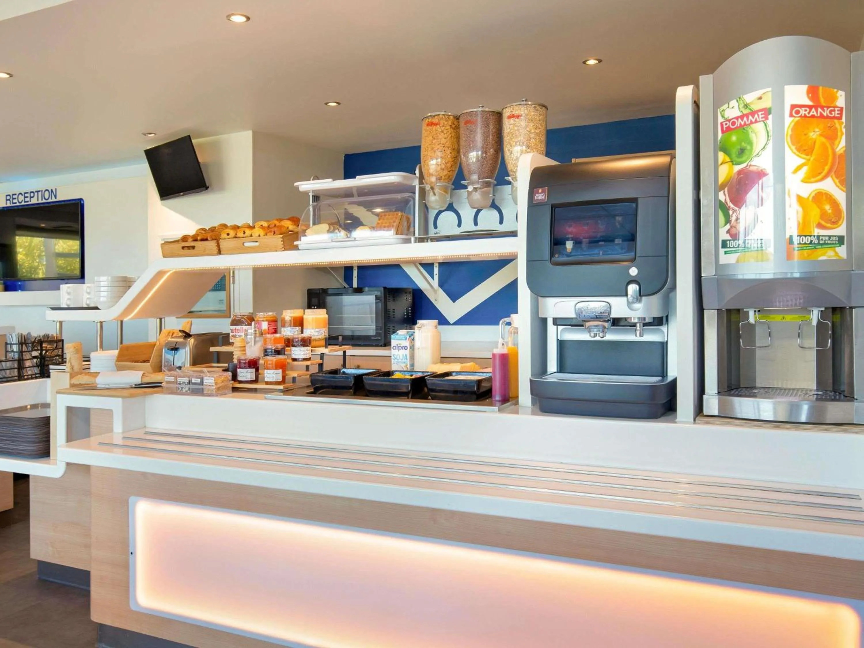 Breakfast in ibis budget Saint-Maximin