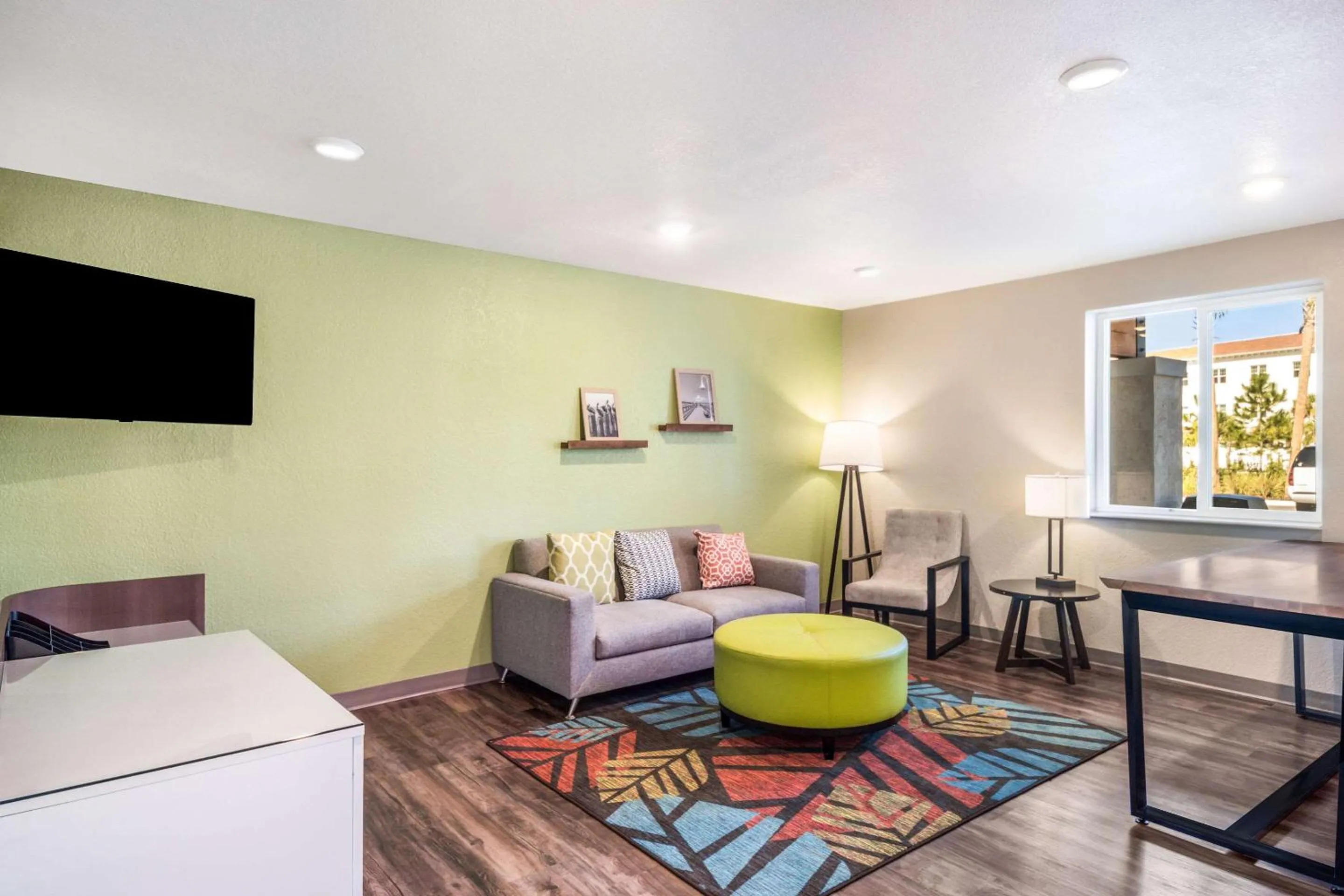 Lobby or reception in WoodSpring Suites Bradenton