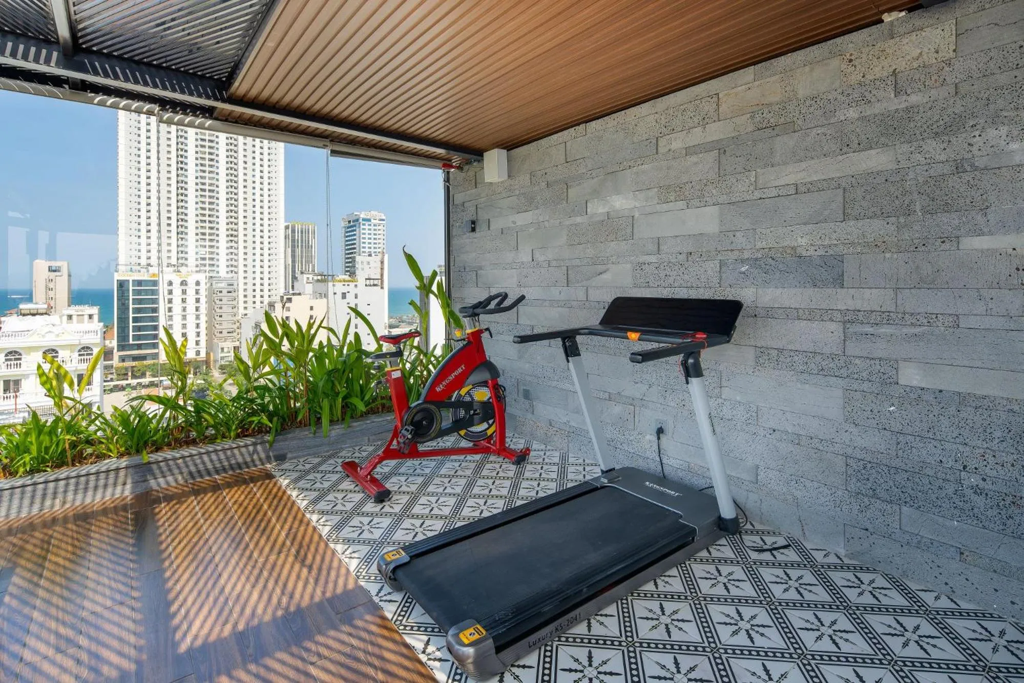 Day in Adela Boutique Hotel - Infinity Pool