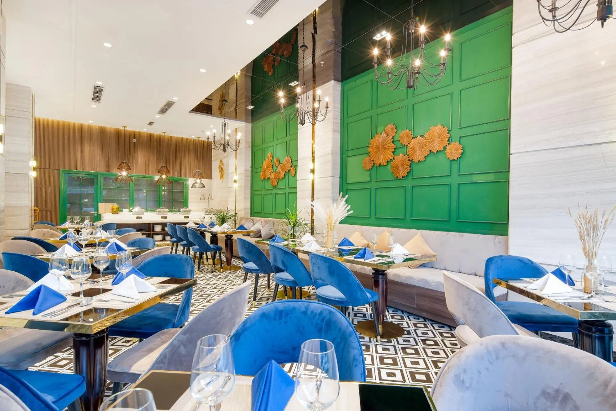 Restaurant/places to eat in Adela Boutique Hotel - Infinity Pool