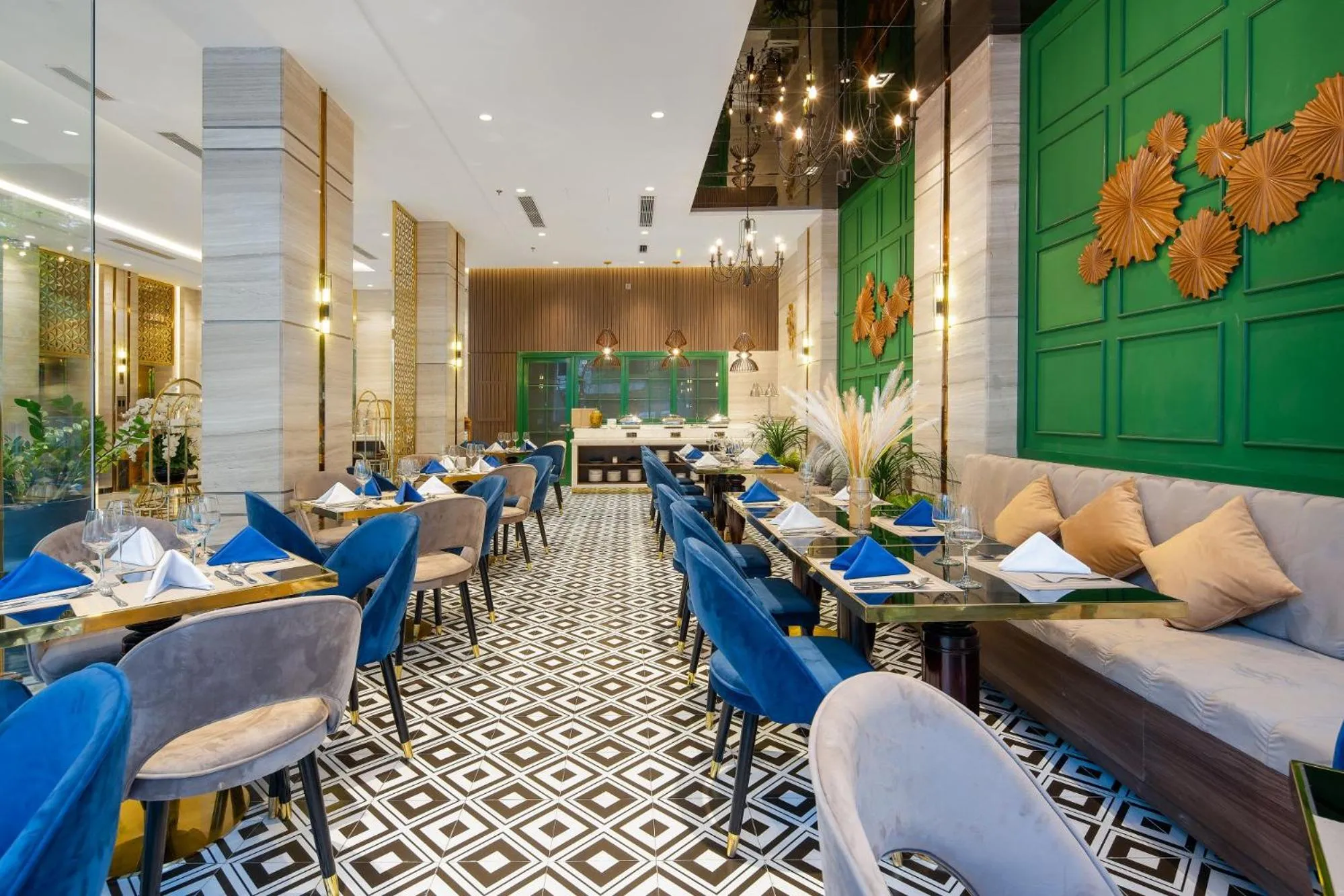 Restaurant/places to eat in Adela Boutique Hotel - Infinity Pool