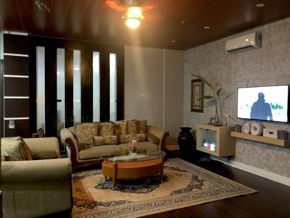 Seacliff Suites Hotel and Resort