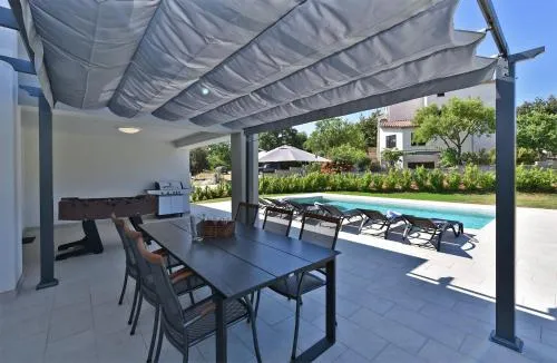 Villa Tamara 2044