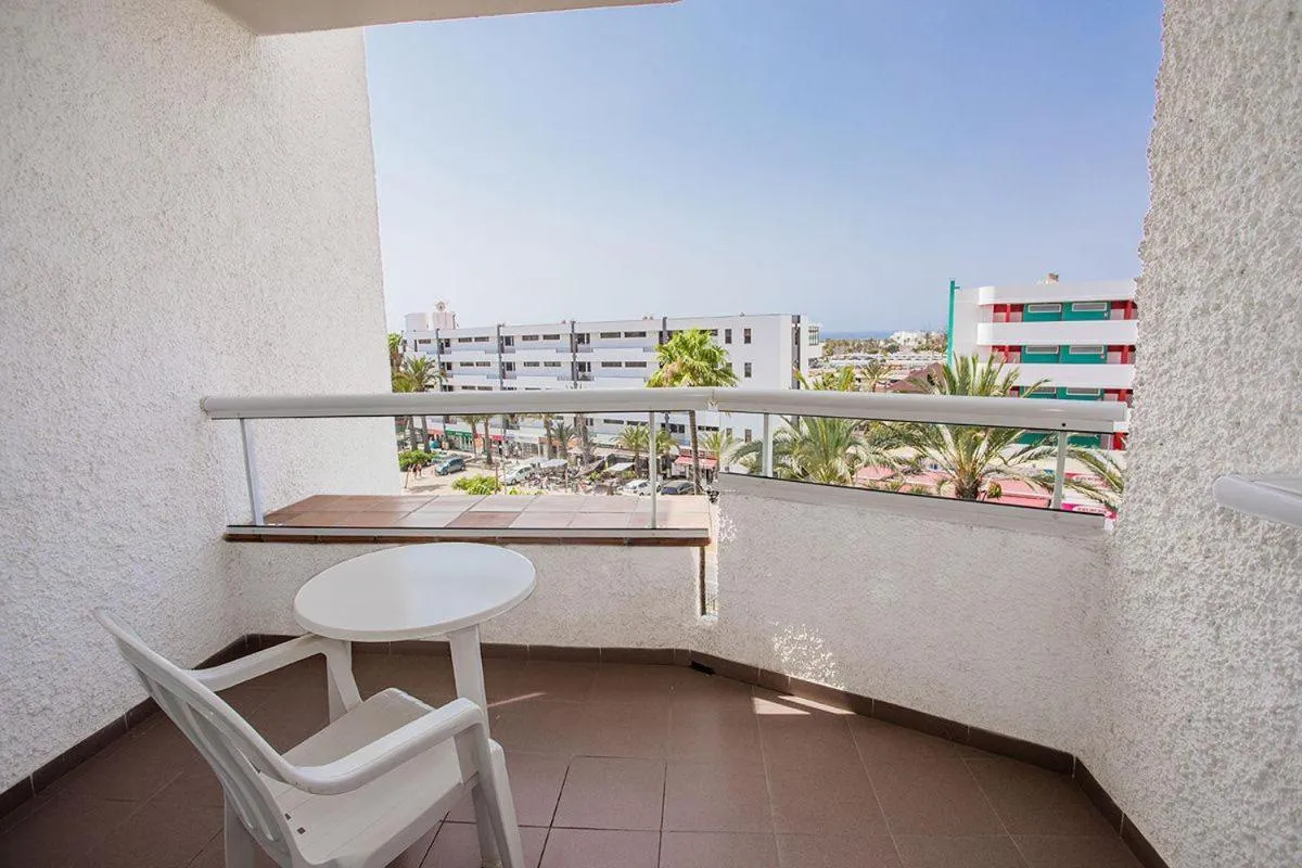 Photo of the whole room in Servatur Don Miguel - Adults Only