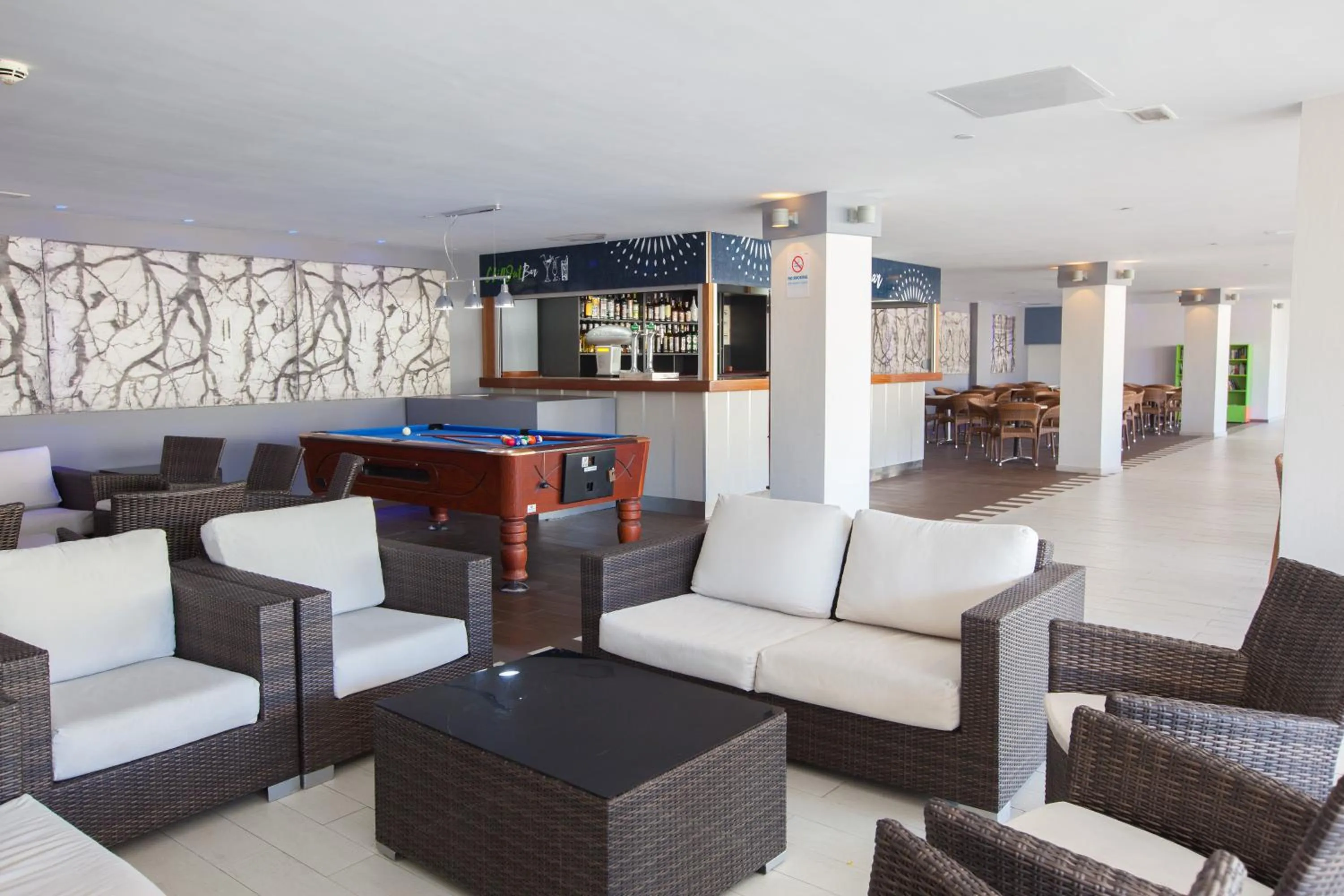 Living room in Grupotel Revoli