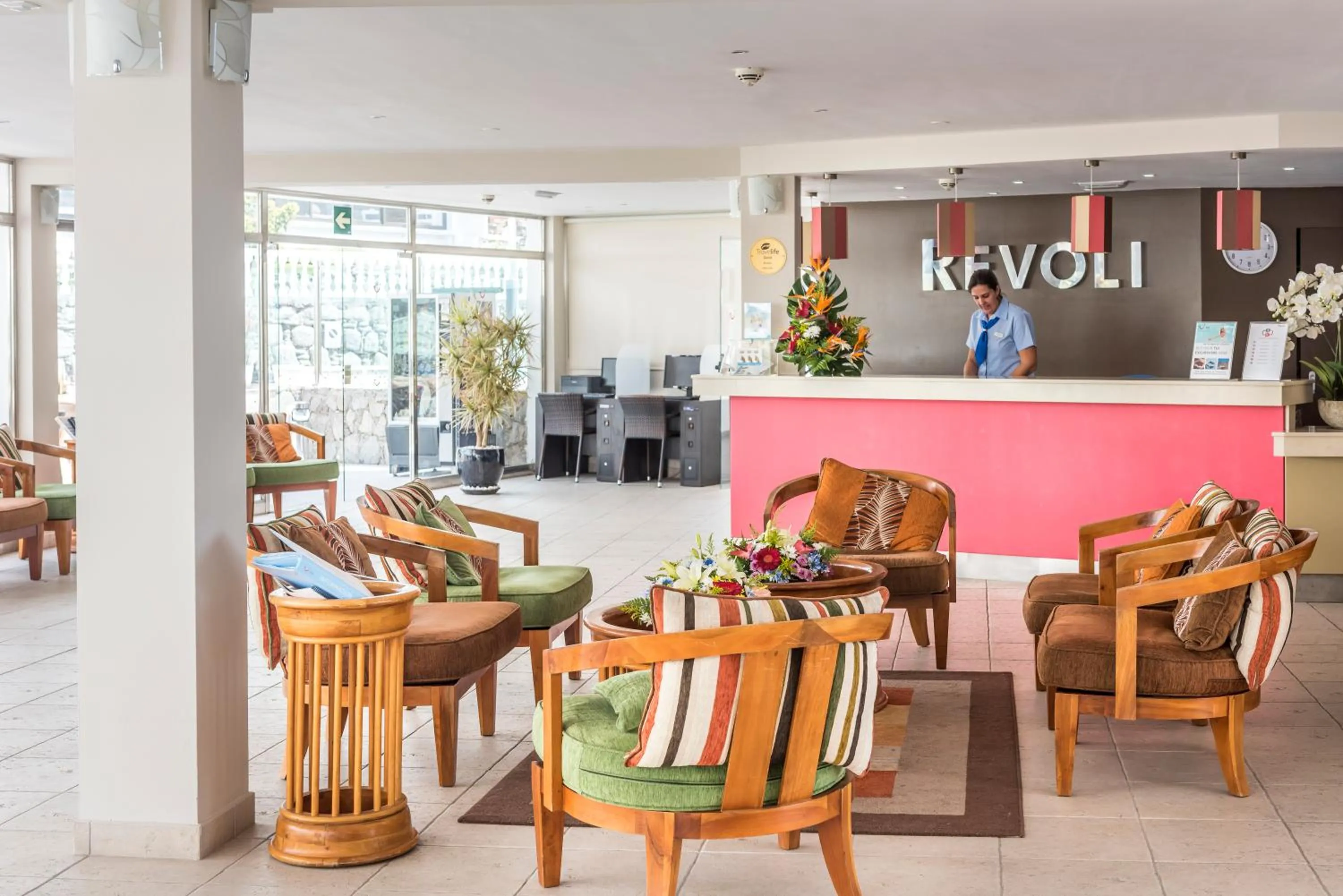 Lobby or reception in Grupotel Revoli