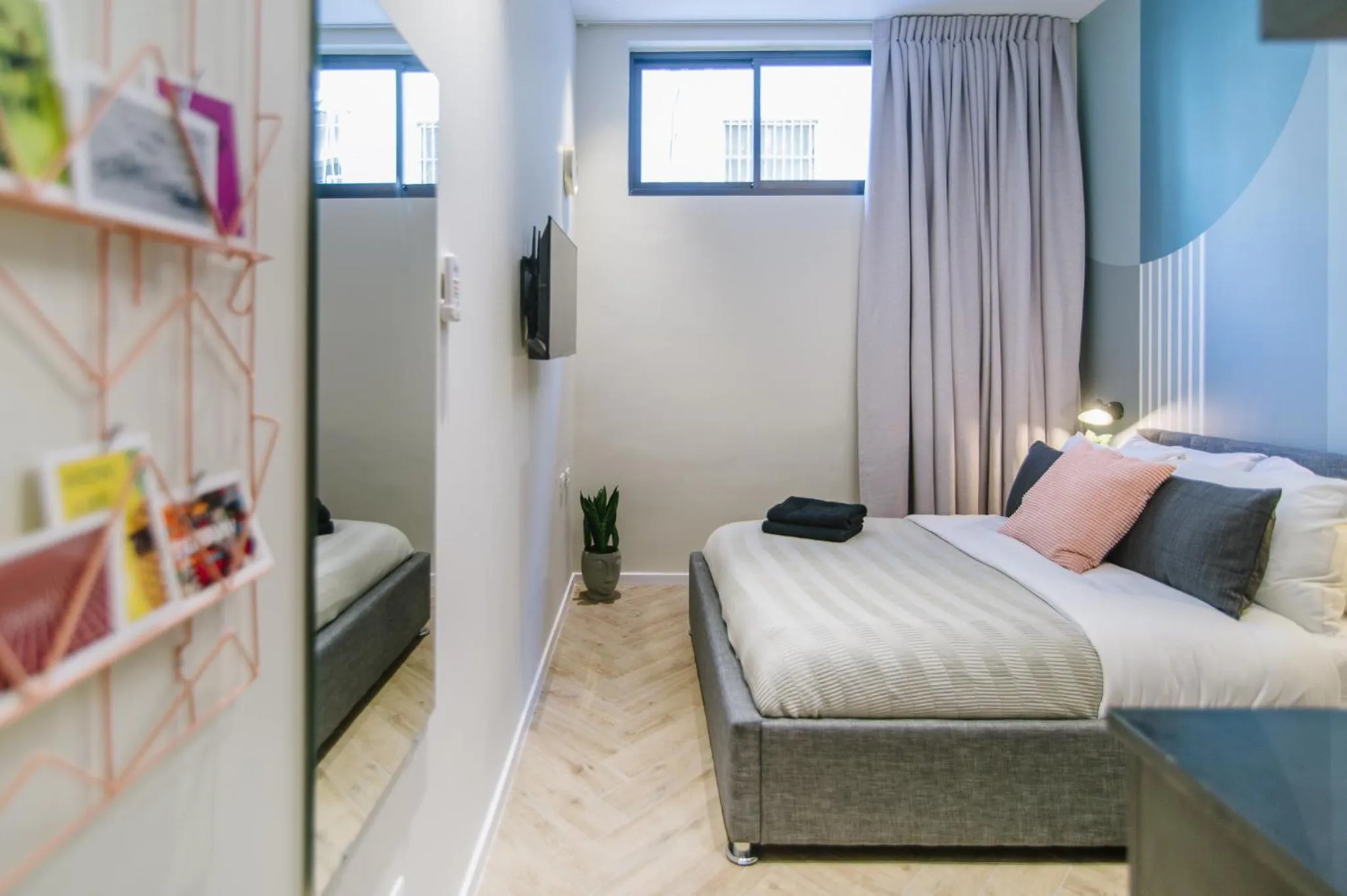 Bed in Colorbox - by Loginn Tel-Avivian hotels