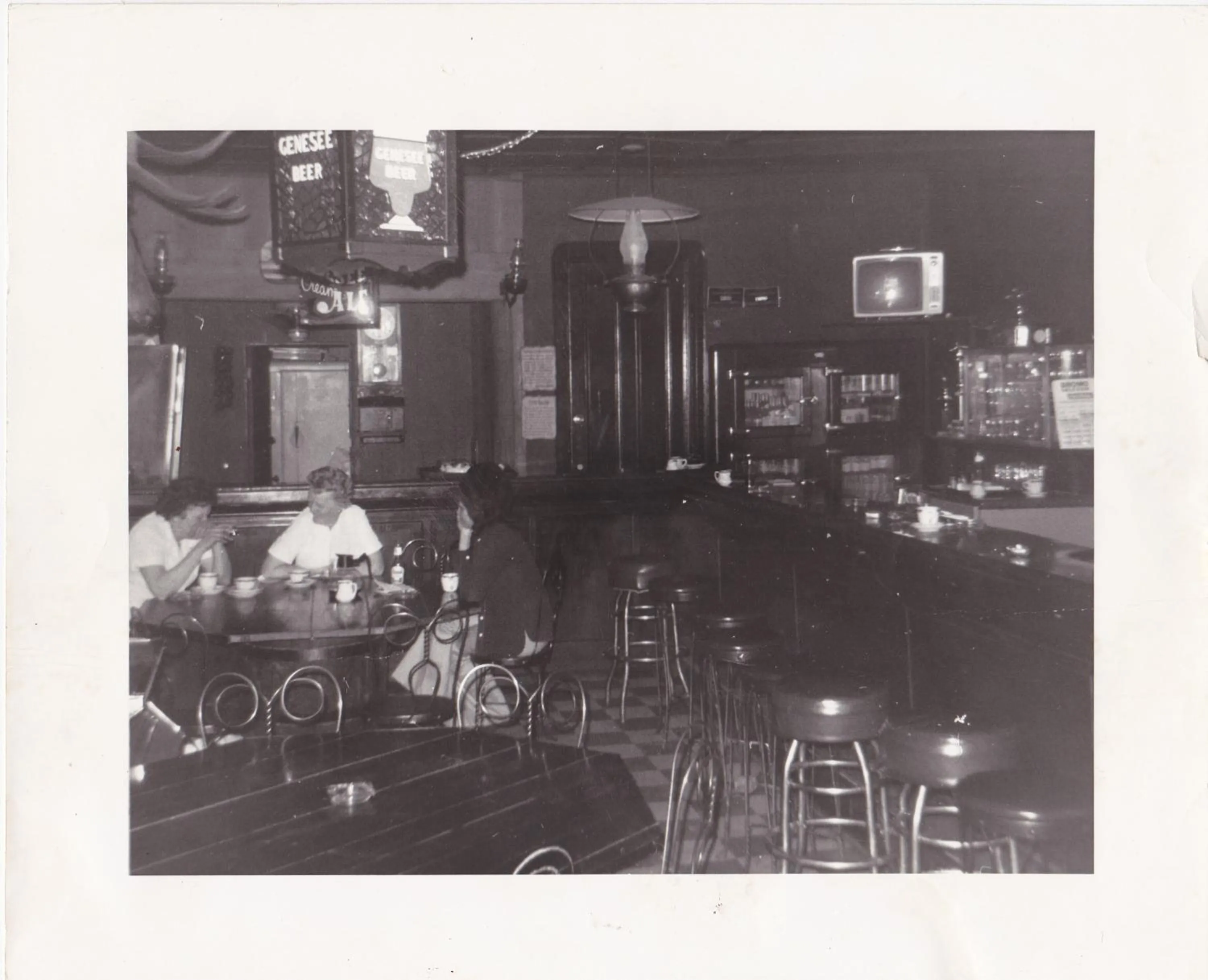 Lounge or bar in Naples Hotel