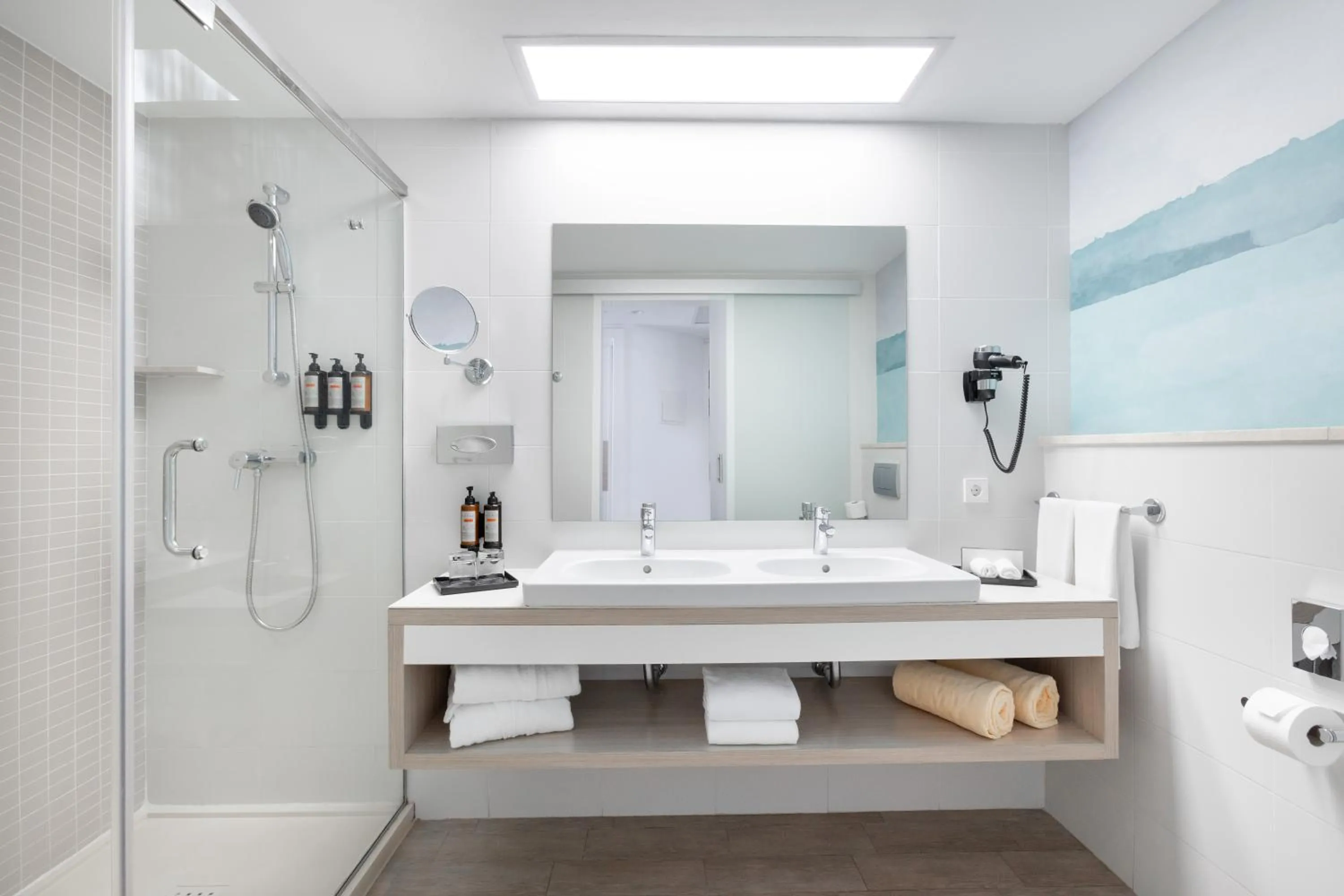 Shower in Hotel Riu Gran Canaria - All Inclusive