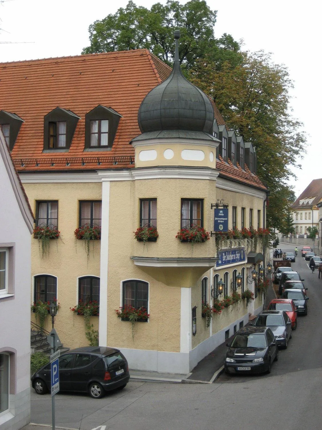Property building in Altstadthotel Schex