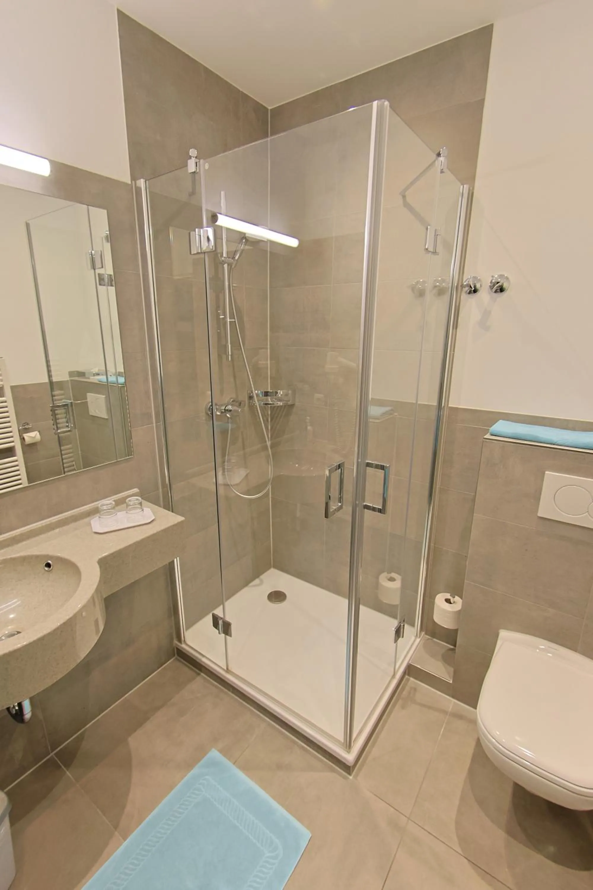 Bathroom in Garten-Hotel Ponick