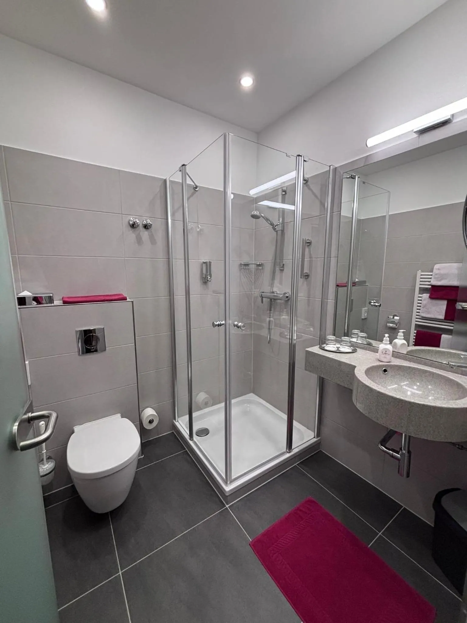 Bathroom in Garten-Hotel Ponick