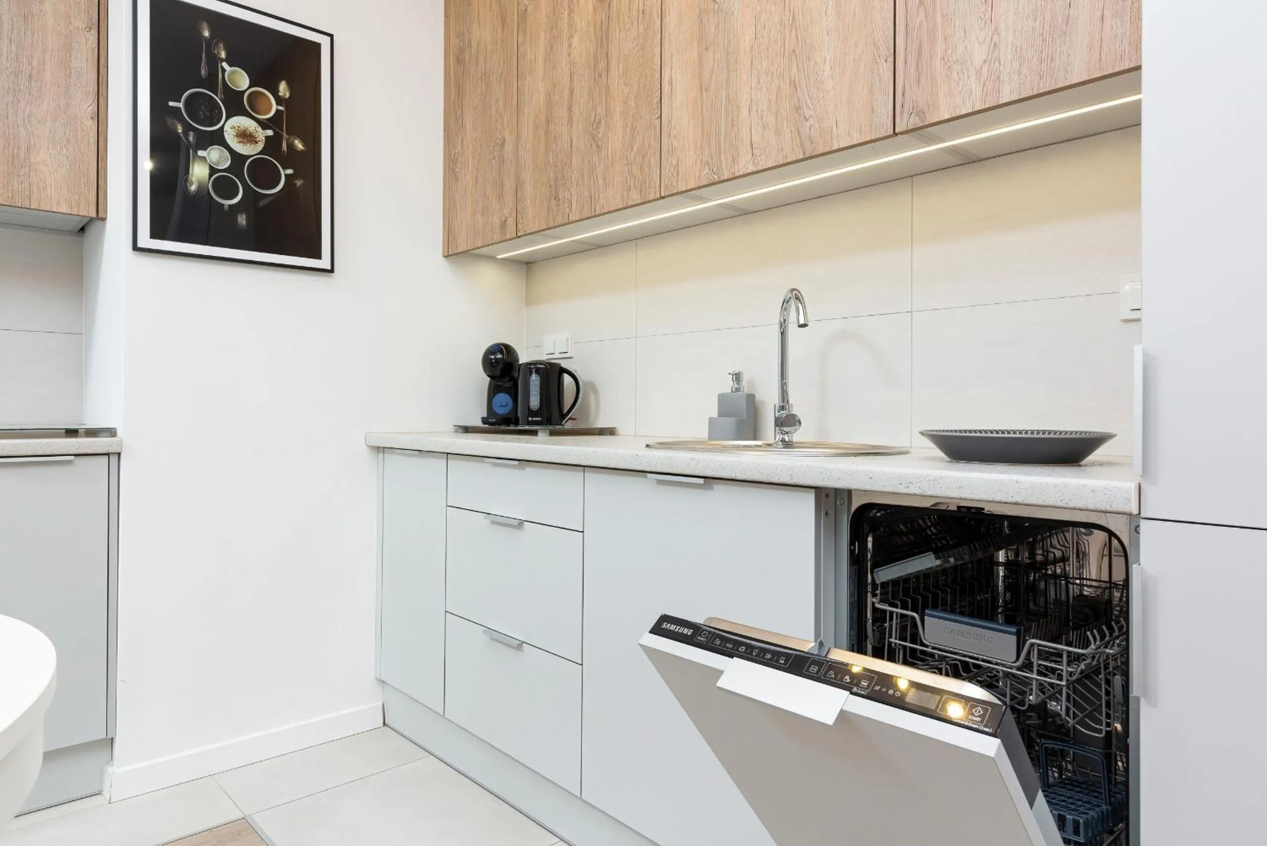 Kitchen or kitchenette in Metro Płocka Exquisite Apartments by Noclegi Renters