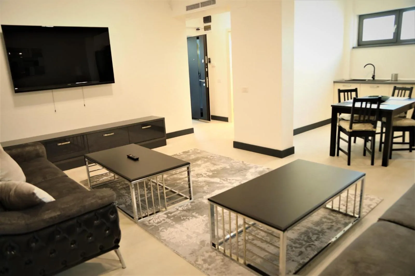 Enjoy Life Apartments