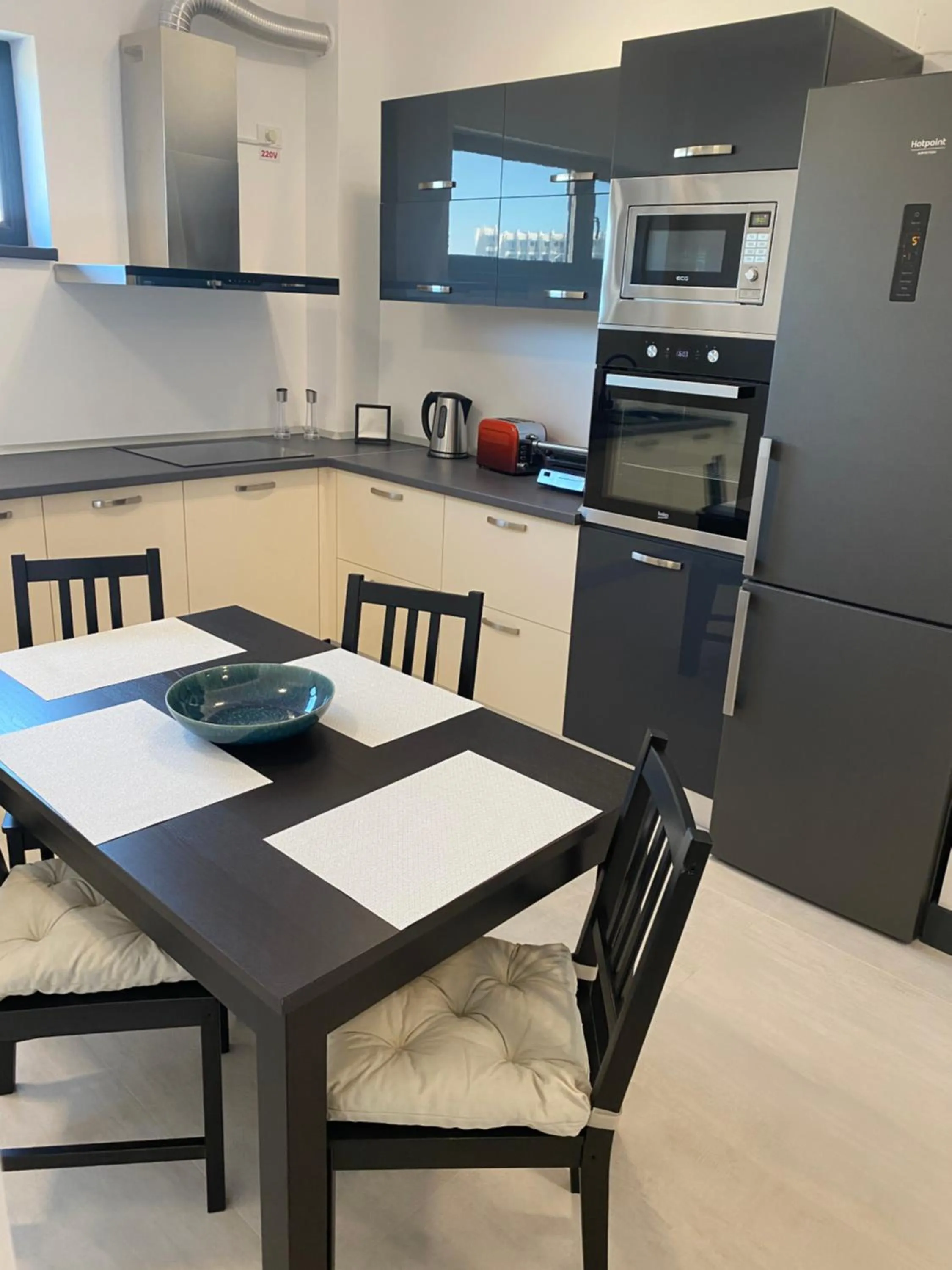 Enjoy Life Apartments