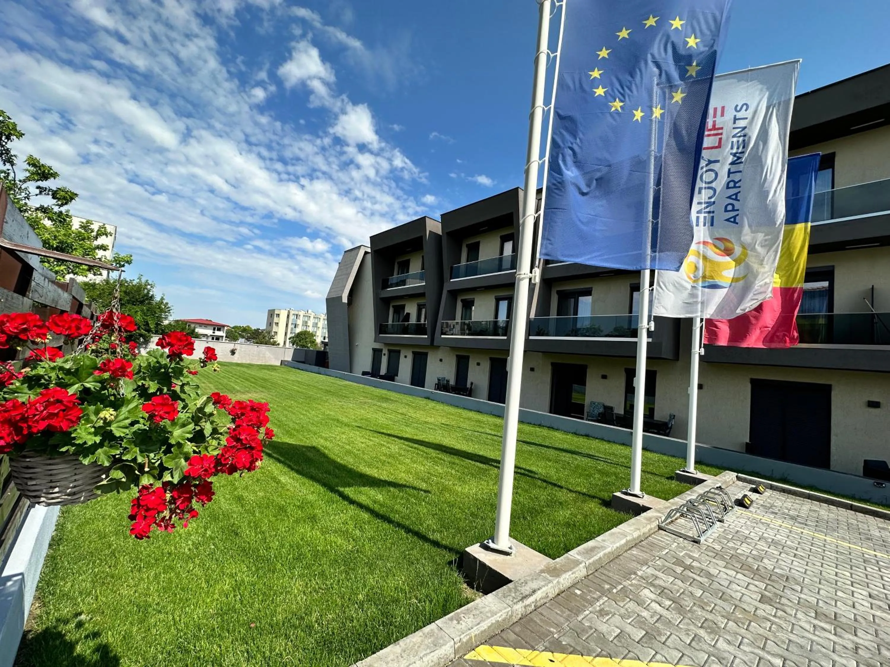 Garden in Enjoy Life Apartments