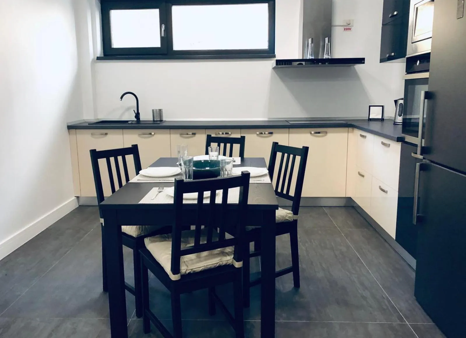 Enjoy Life Apartments