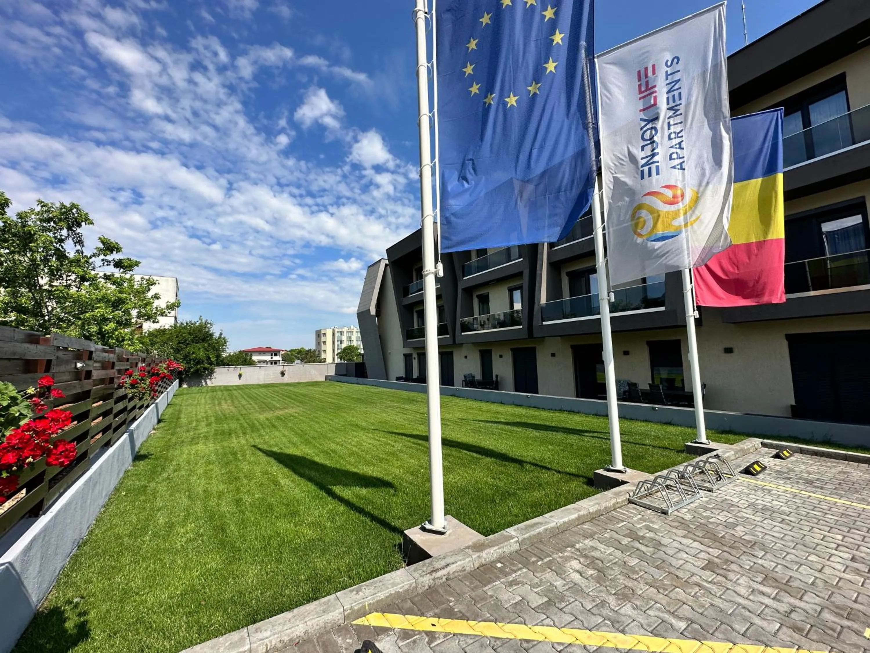 Garden in Enjoy Life Apartments