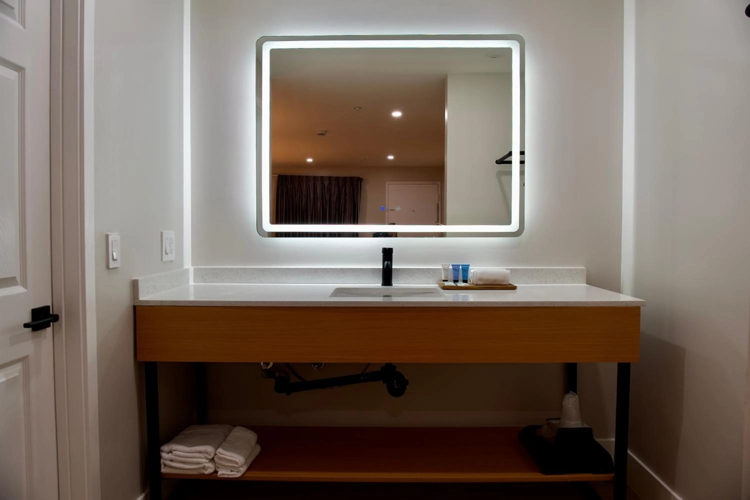 Bathroom in Highland Inn