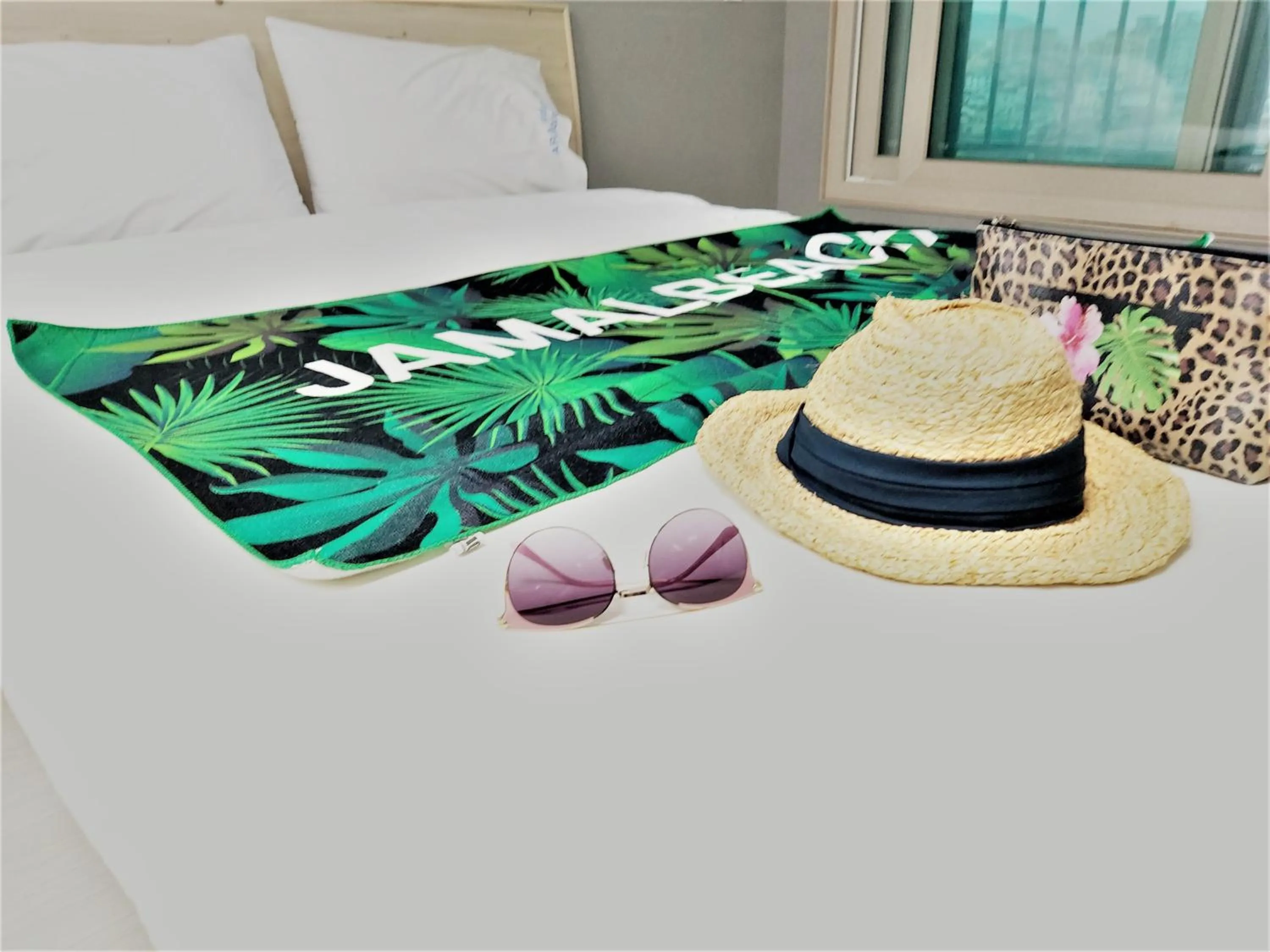 Bed in ARA Palace Hotel