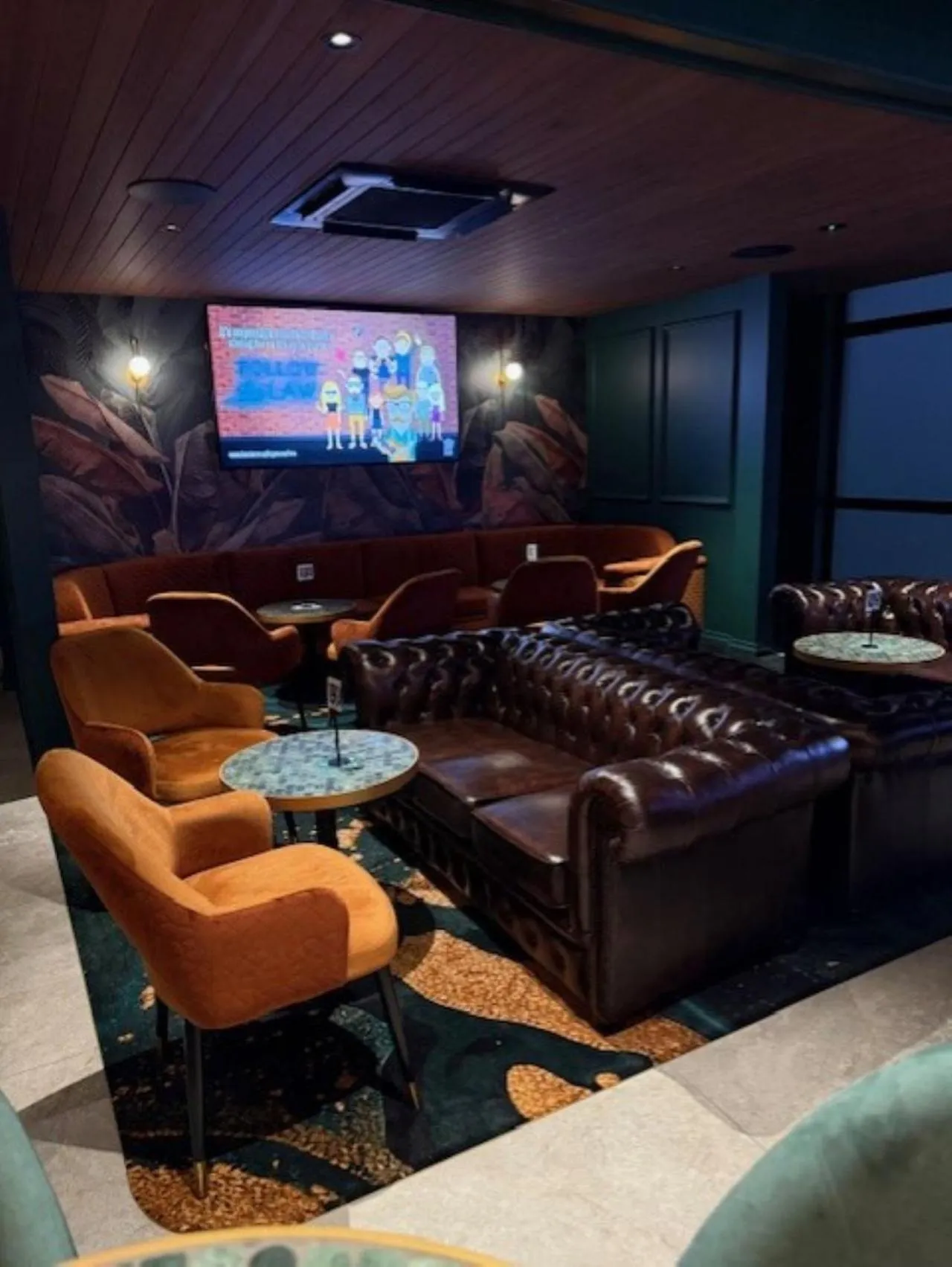 The Queens Gladstone