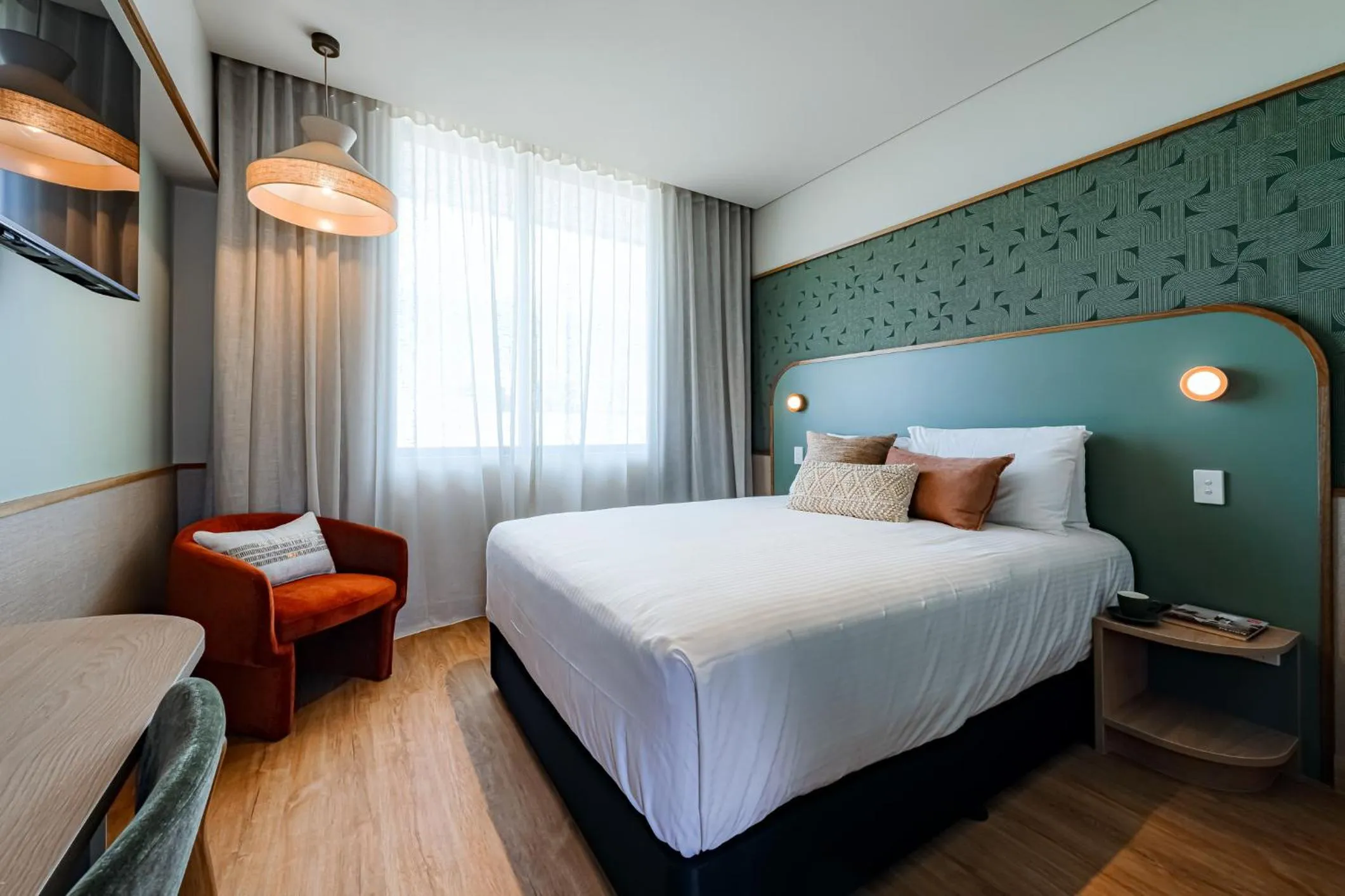 The Queens Gladstone