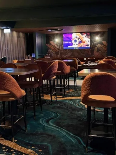 Lounge or bar in The Queens Gladstone